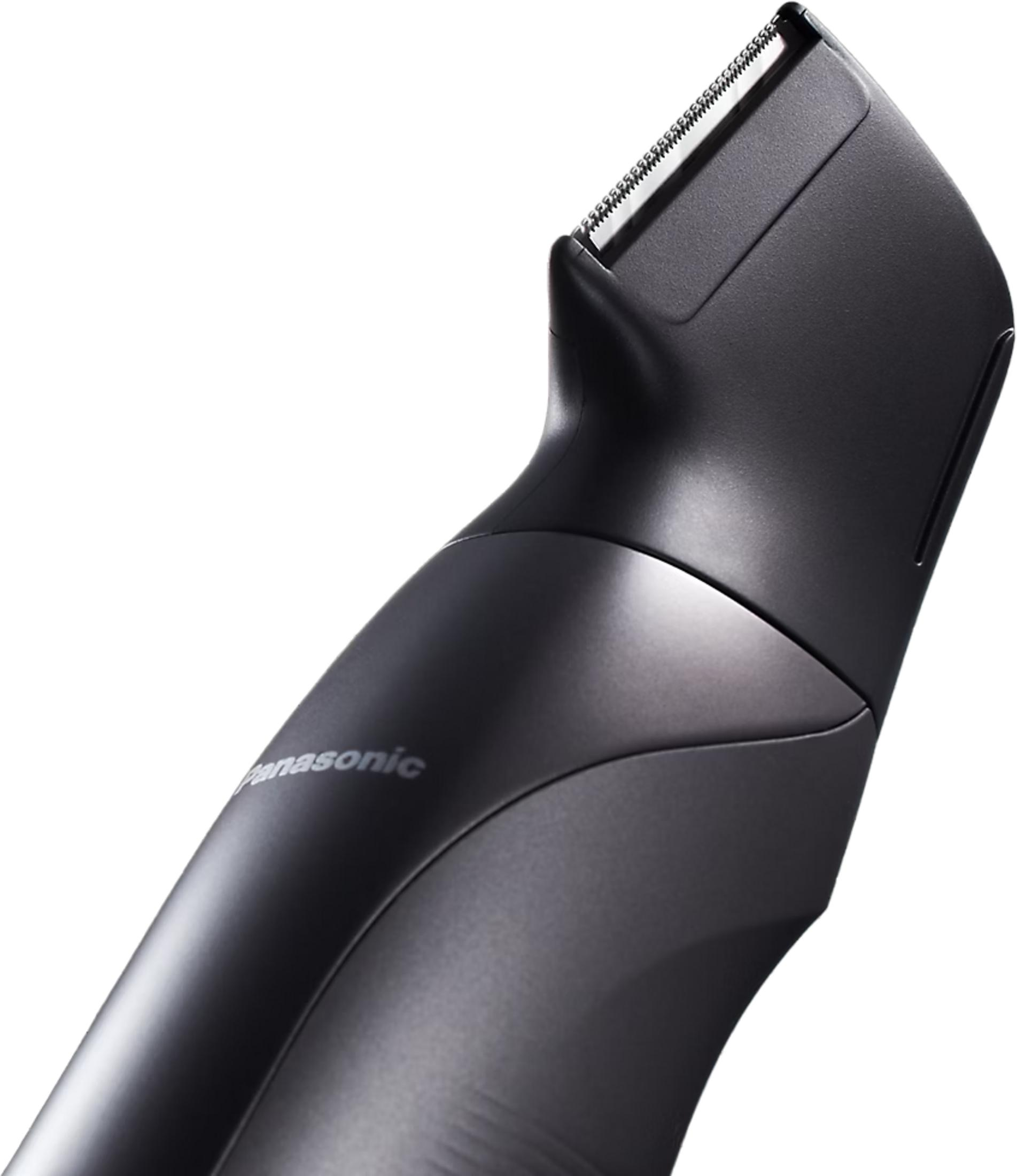 Un rifinitore Panasonic scuro con lame affilate, ripreso da vicino.