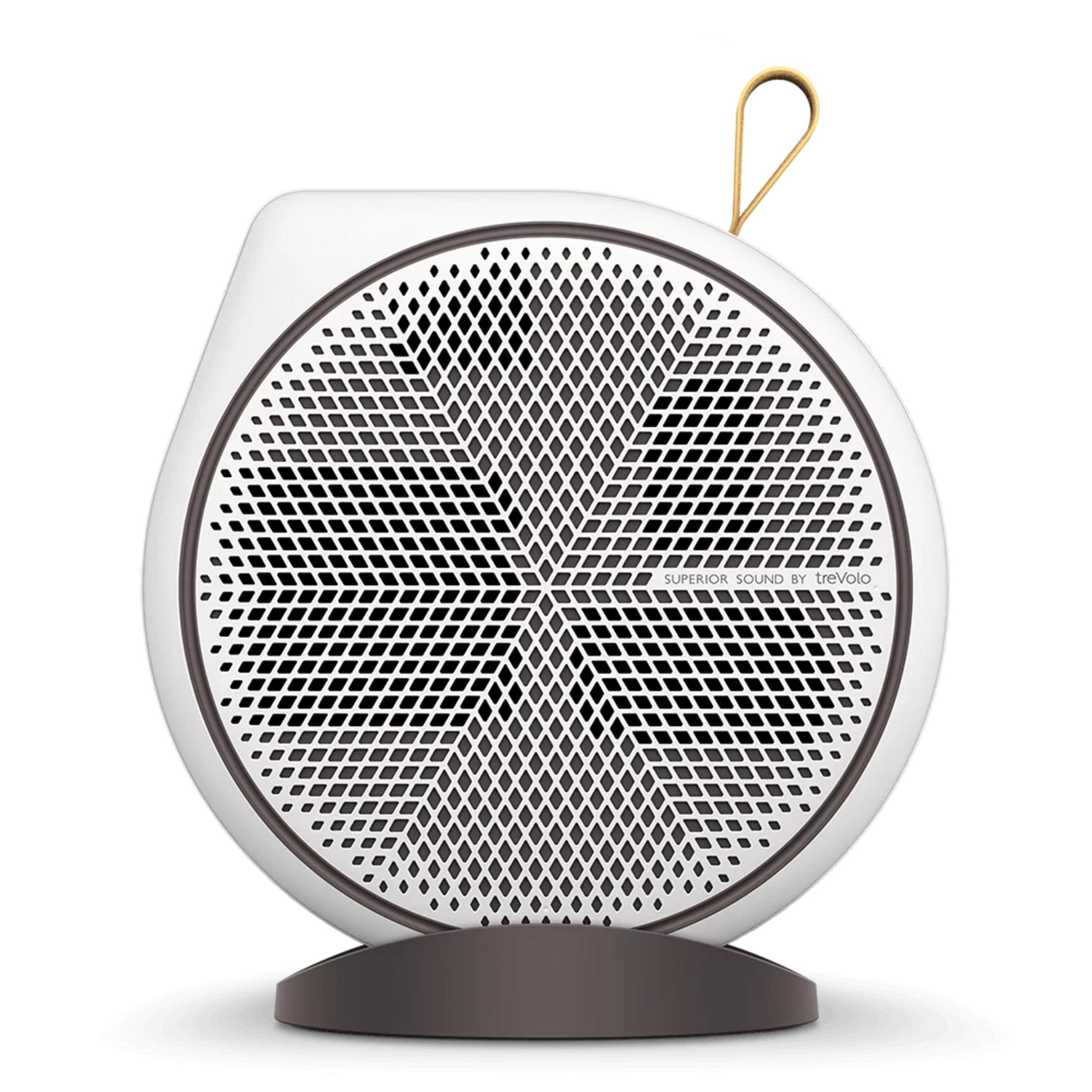 Un altavoz blanco con rejilla de rombos y asa dorada.