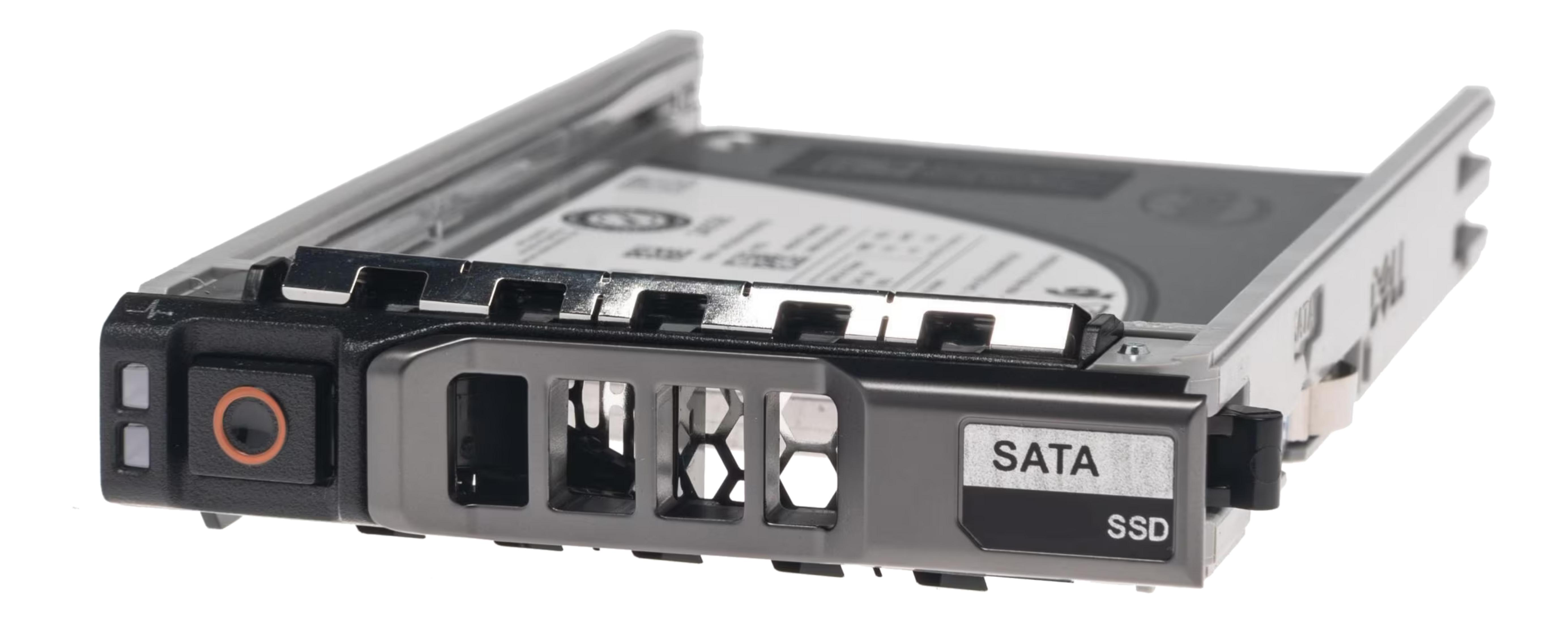 Dysk SSD SATA w metalowej obudowie z czarnym panelem przednim.