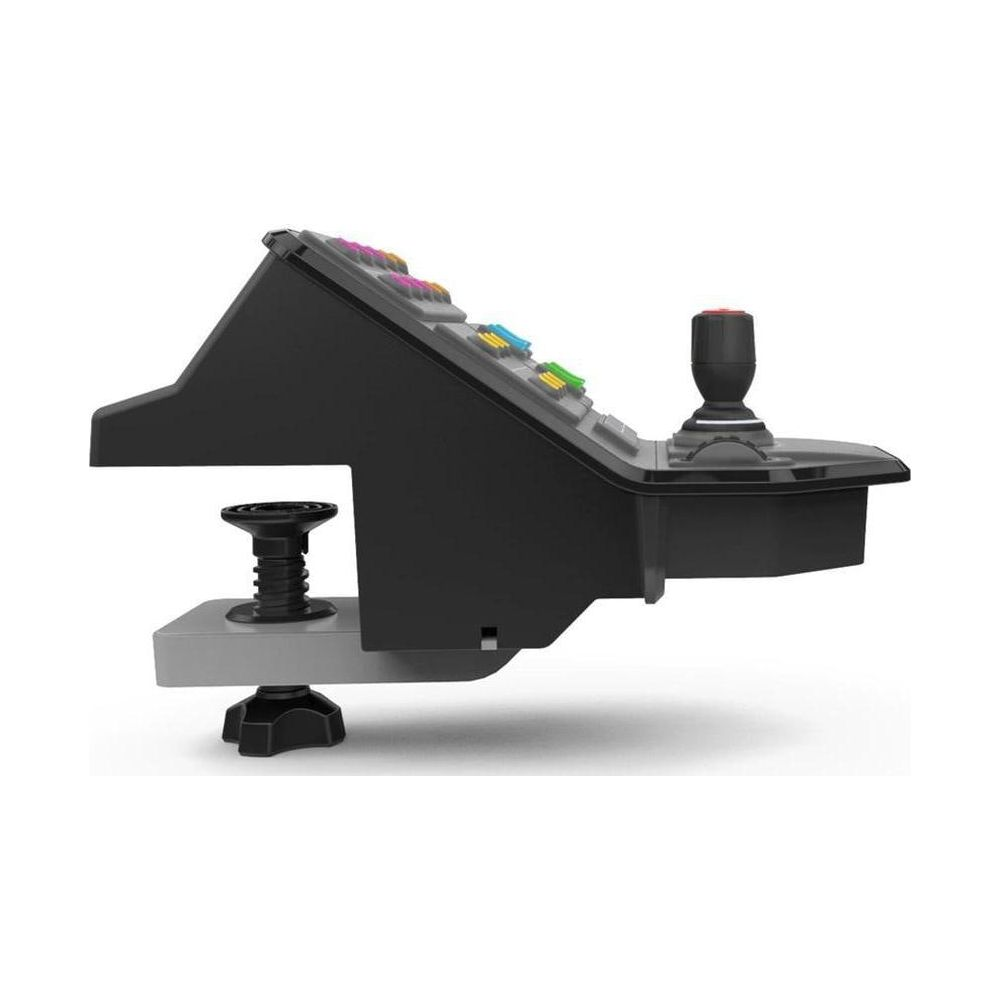 Czarny kontroler joystick z przyciskami i zaciskiem, na białym tle.