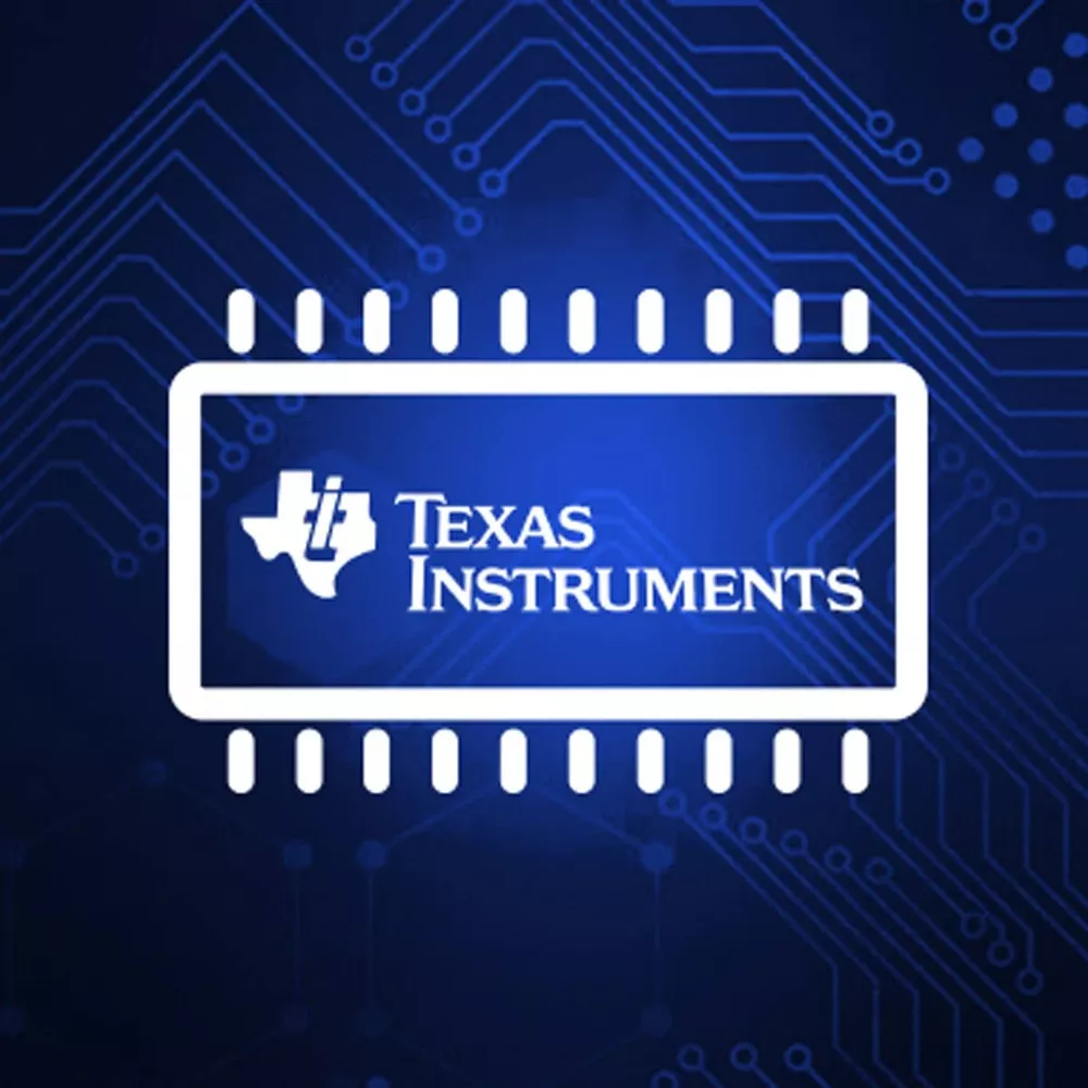 Logo Texas Instruments na niebieskim tle z trasami obwodu drukowanego.
