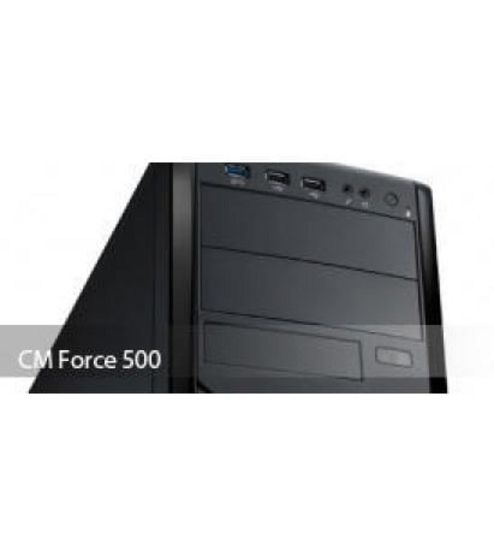 Un boîtier d'ordinateur noir avec ports USB et fentes de ventilation. Texte CM Force 500.