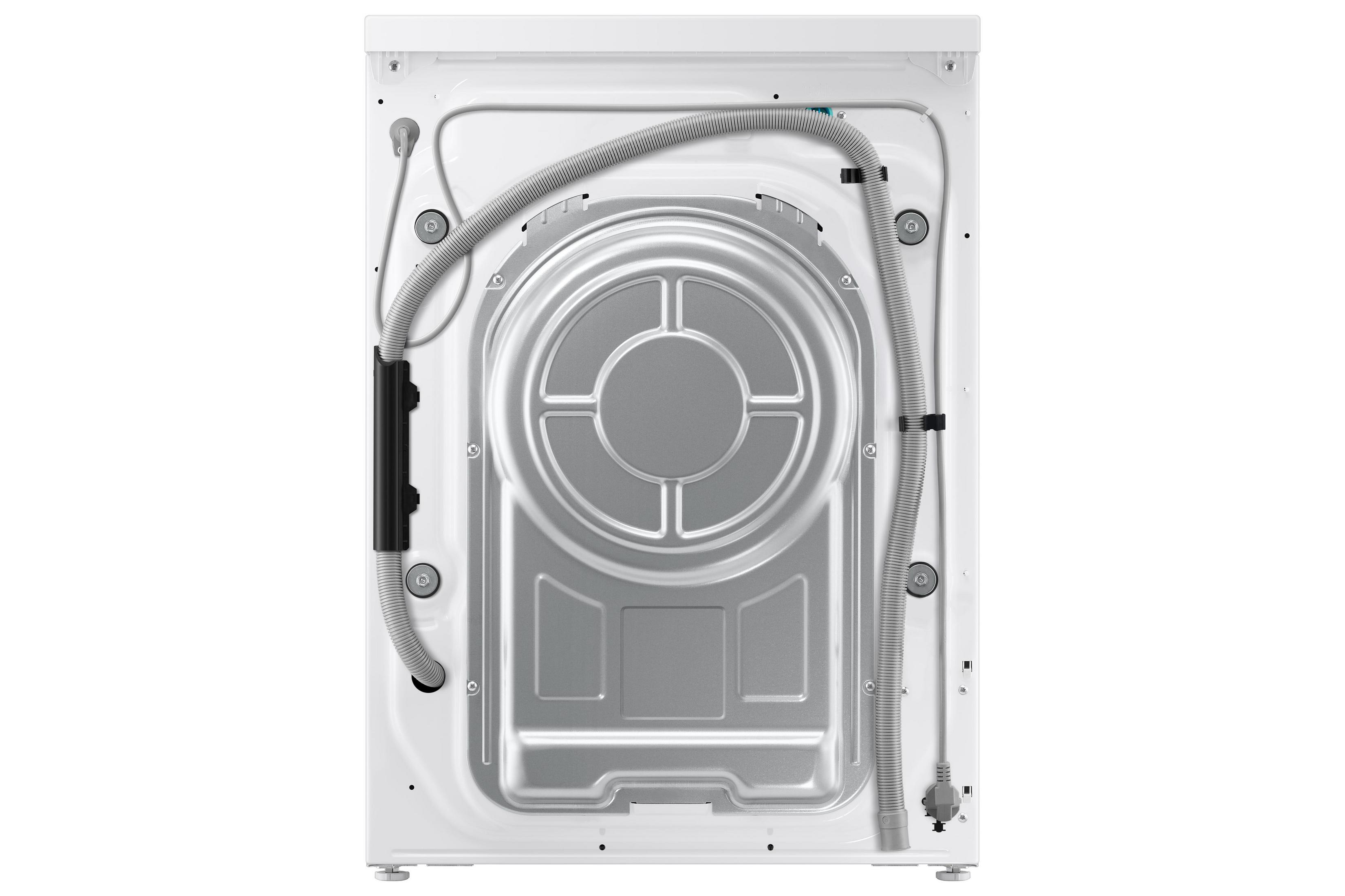 Tył białej pralki z szarymi wężami i kablami.