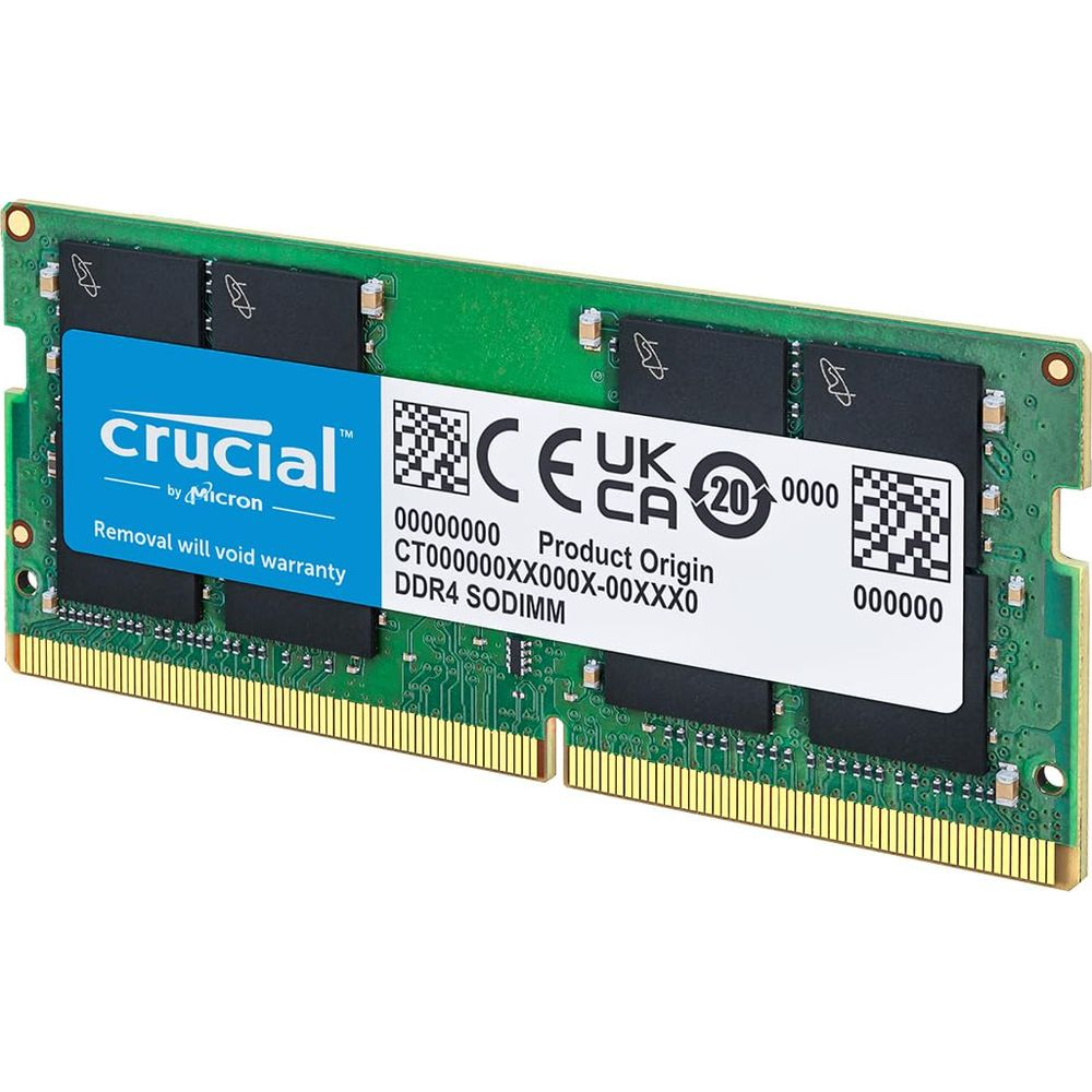 Zielony moduł RAM DDR4 SODIMM z naklejką Crucial i oznaczeniami CE/UKCA.