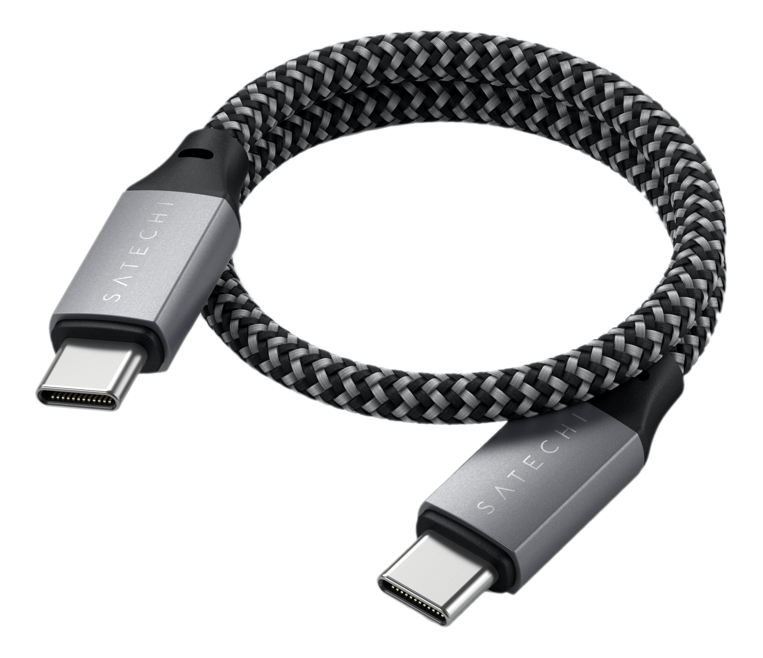 Un cavo USB-C intrecciato nero e grigio con connettori argentati.
