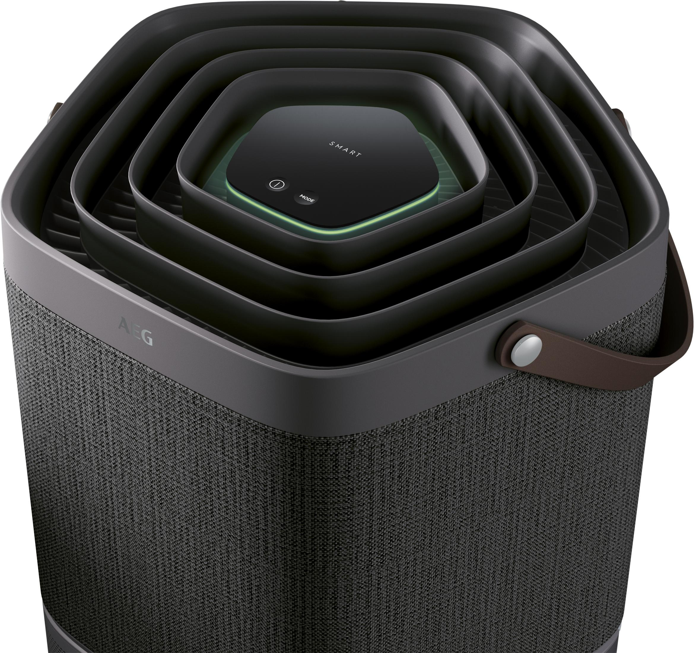 Ein dunkler Luftreiniger mit konzentrischen Ringen und einem Touchscreen.