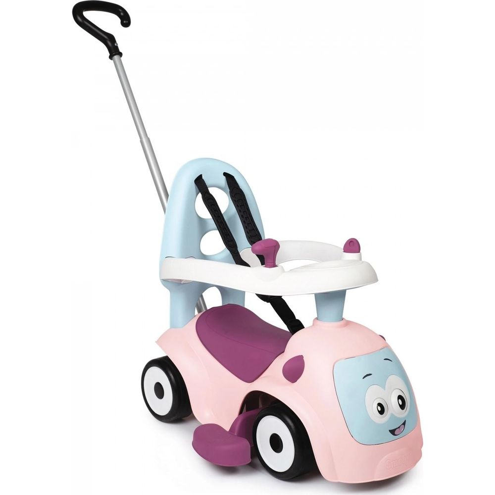 Ein rosa Kinderfahrzeug mit blauem Sitz, Sicherheitsgurt und Schiebestange.
