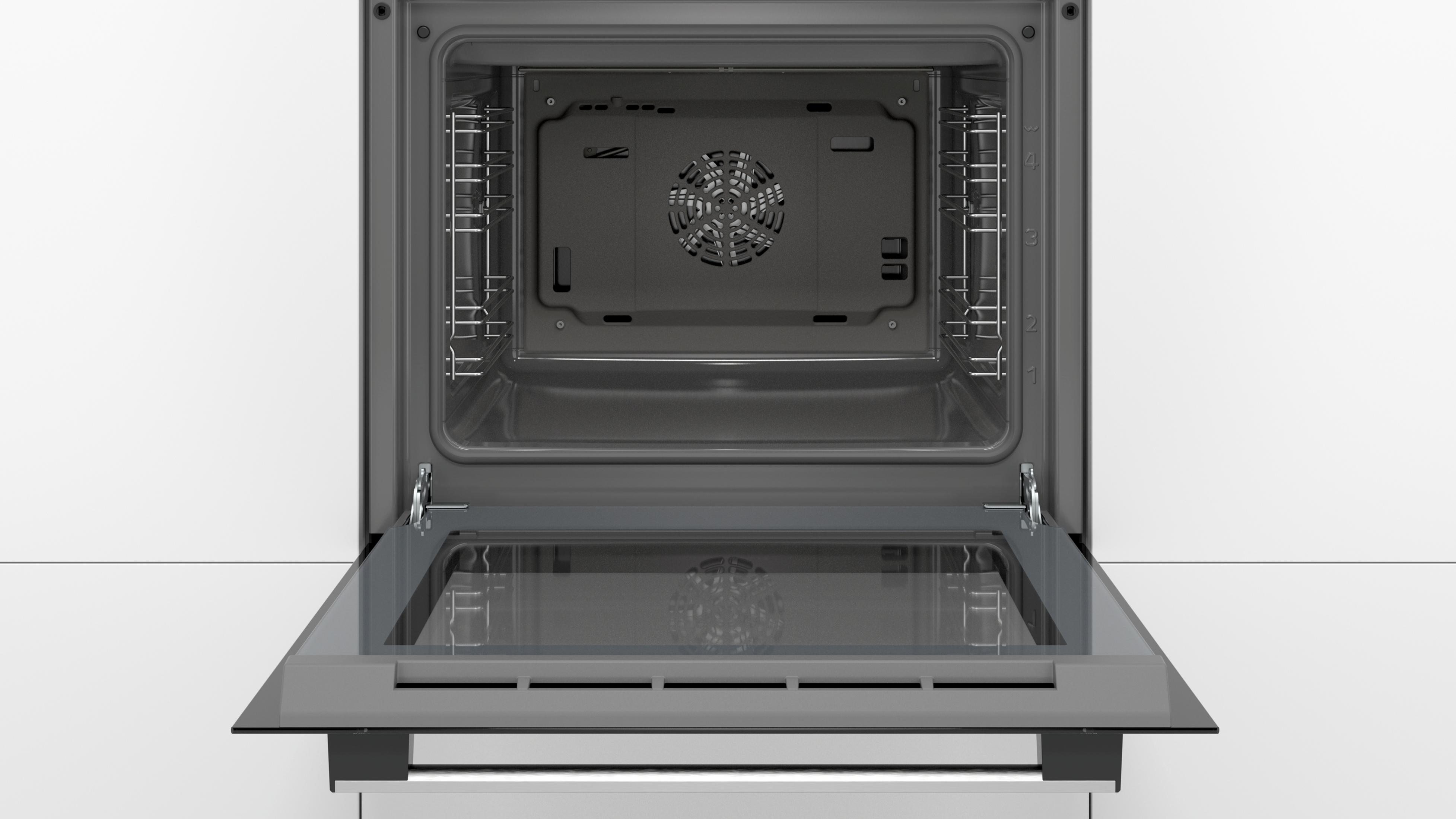 Horno empotrado abierto con puerta de cristal y ventilador.