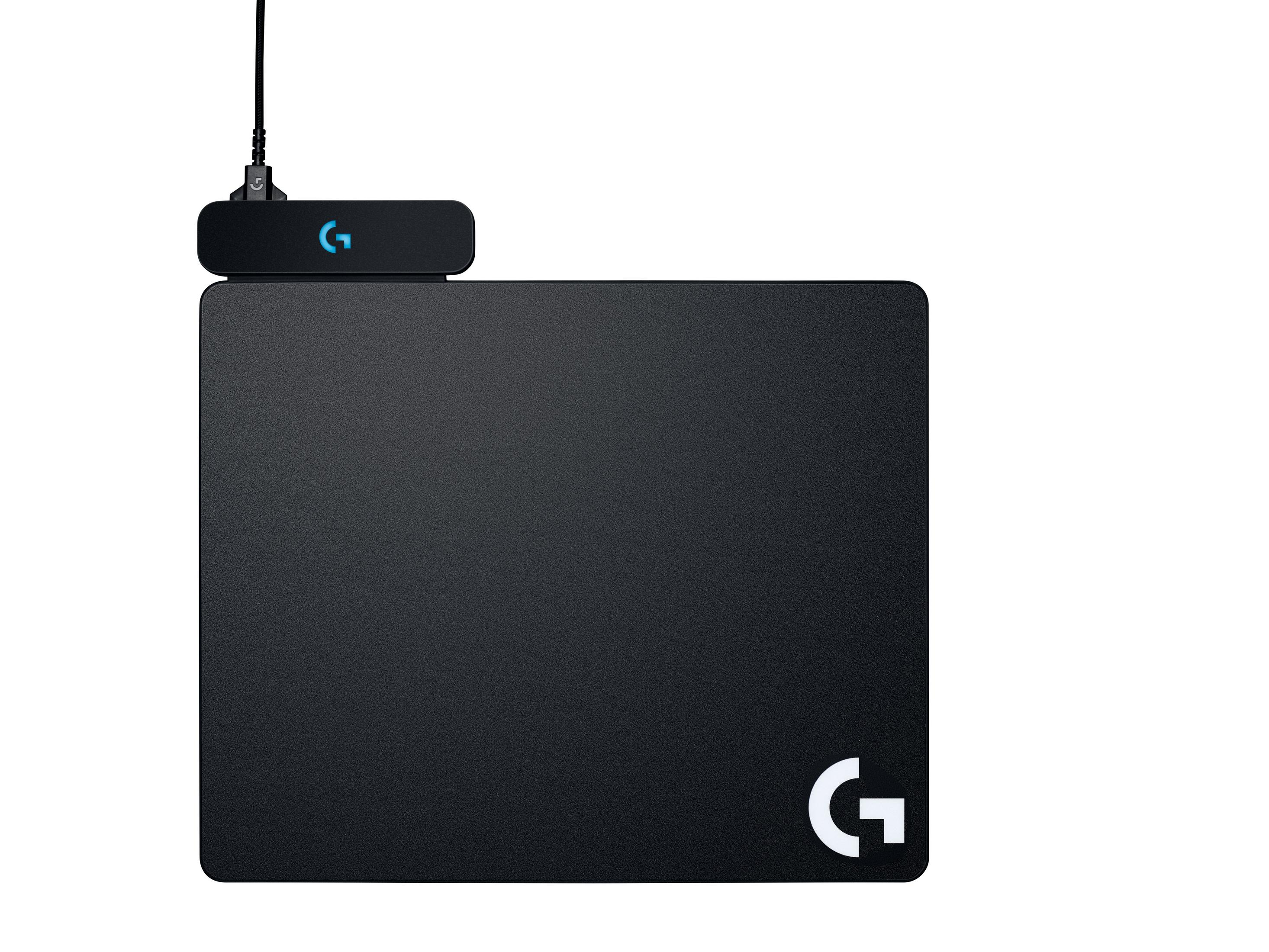 Schwarzes Logitech G Mauspad mit blau leuchtendem G-Logo und Kabel.