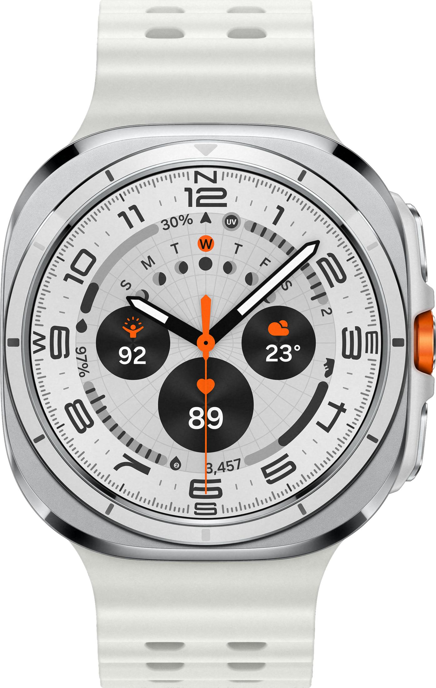 Uno smartwatch bianco con cassa argentata e corona arancione.