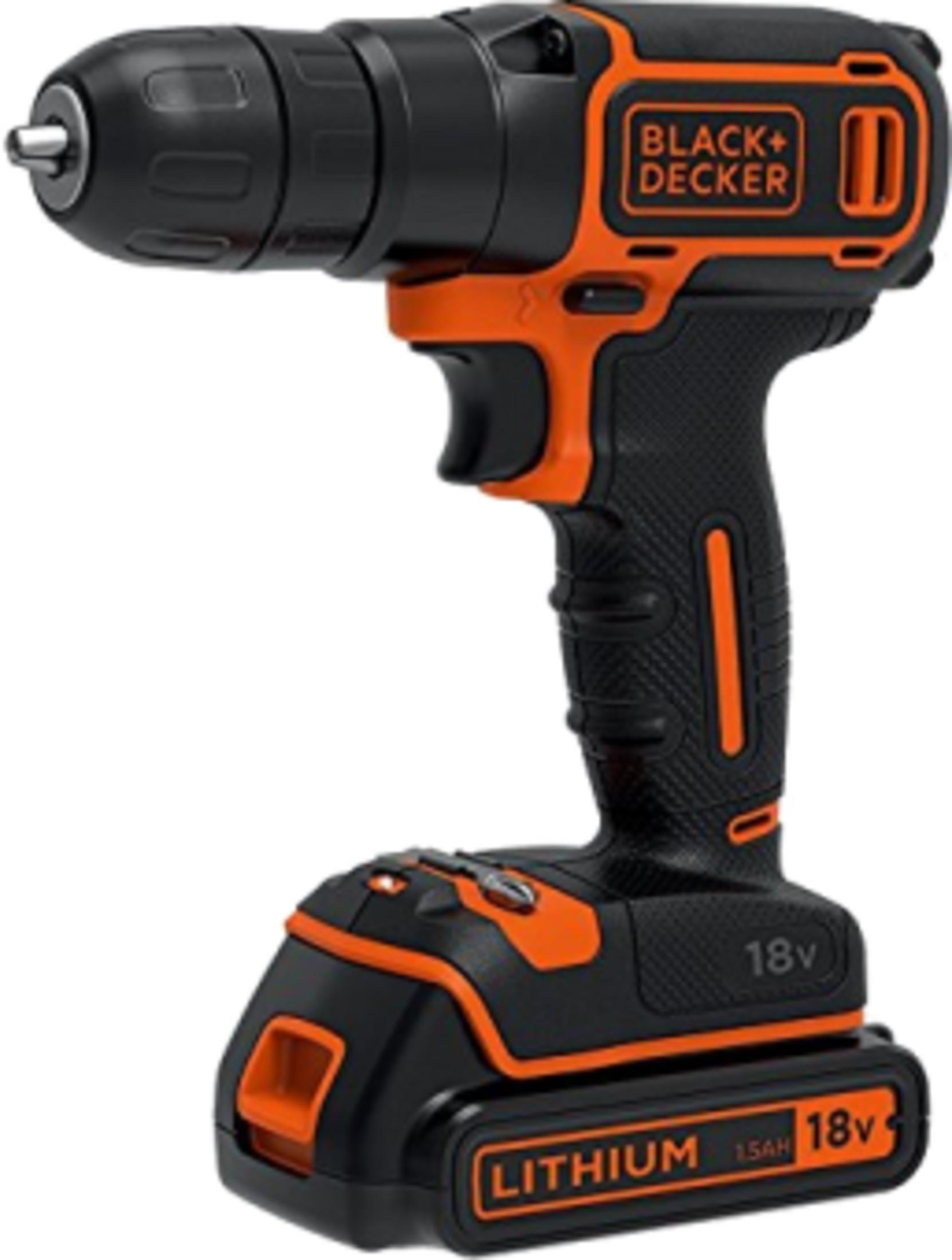 Czarno-pomarańczowy wkrętak akumulatorowy Black+Decker 18V.