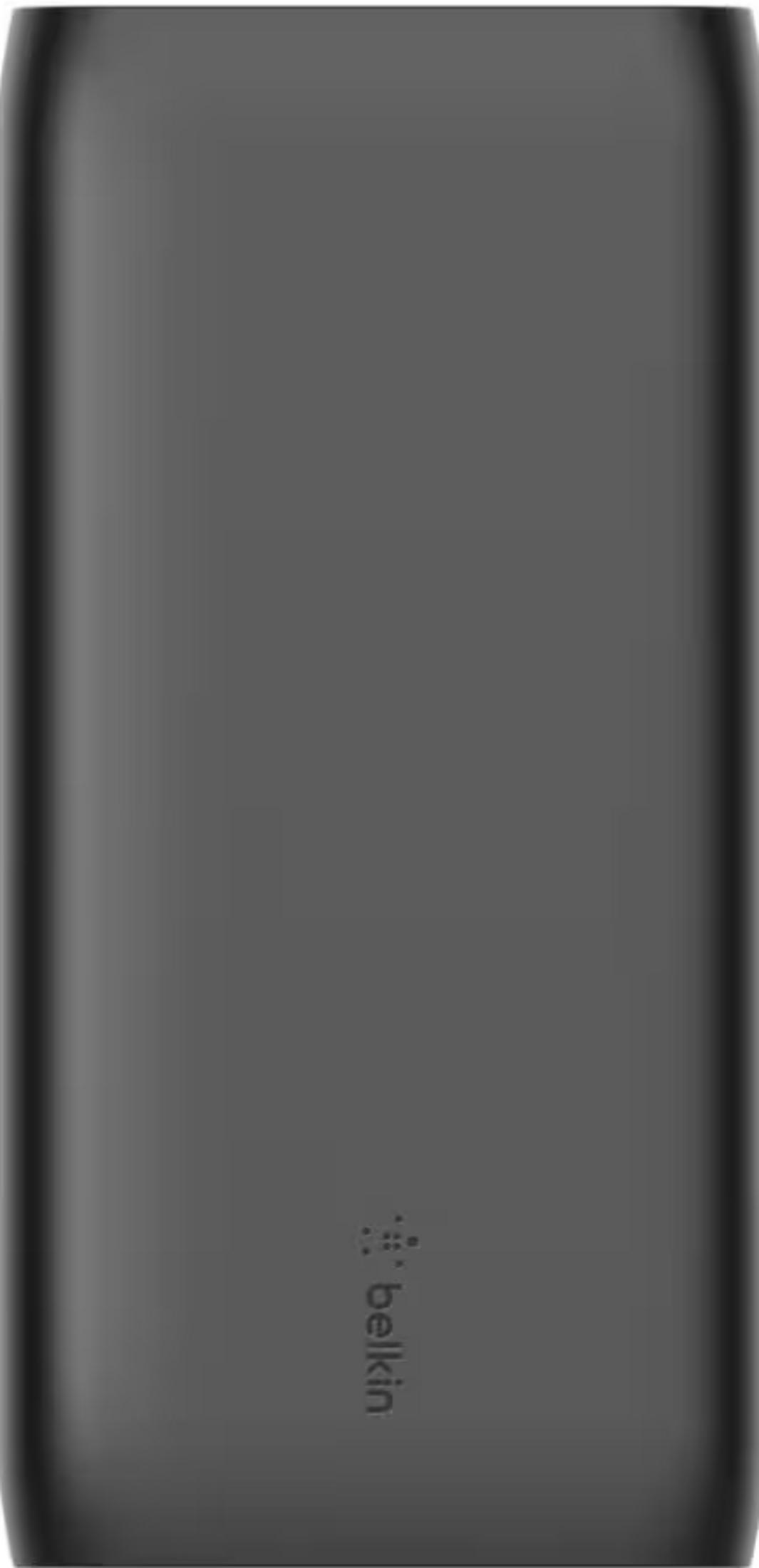Power bank rettangolare grigio scuro con logo Belkin.