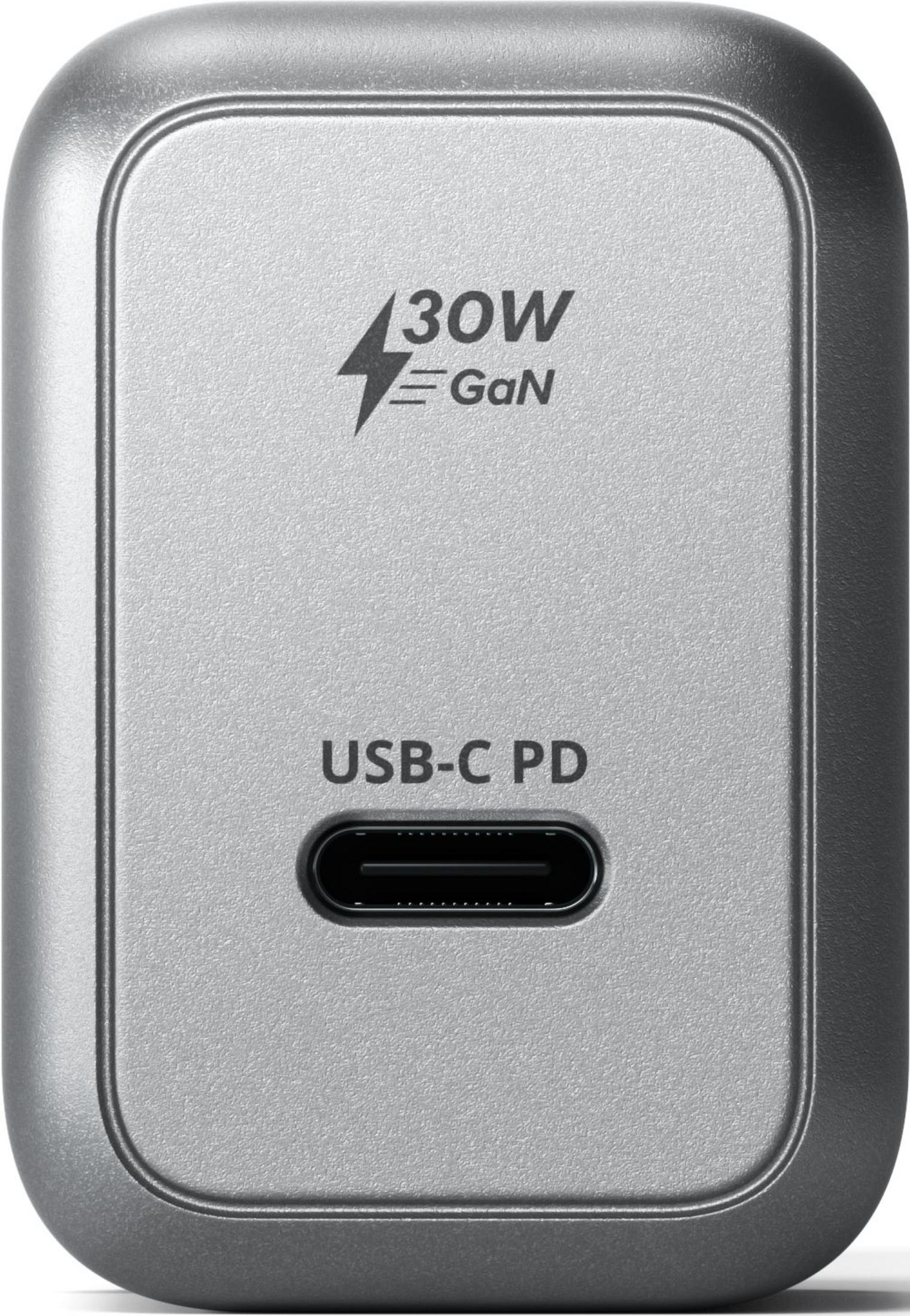 Un caricabatterie rapido argentato 30W GaN USB-C PD con una porta USB-C.