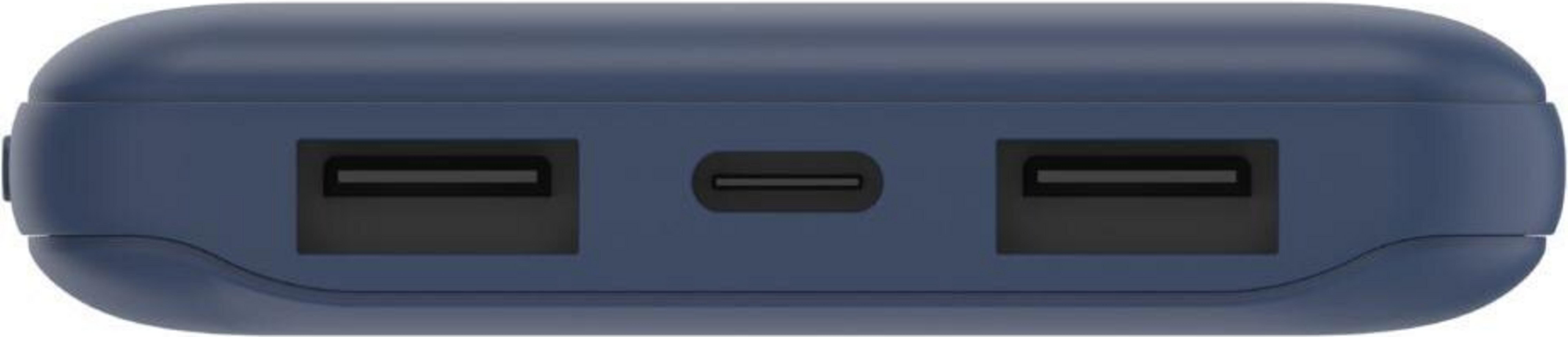 Een blauwe oplaadcase met twee USB-A en één USB-C poort.