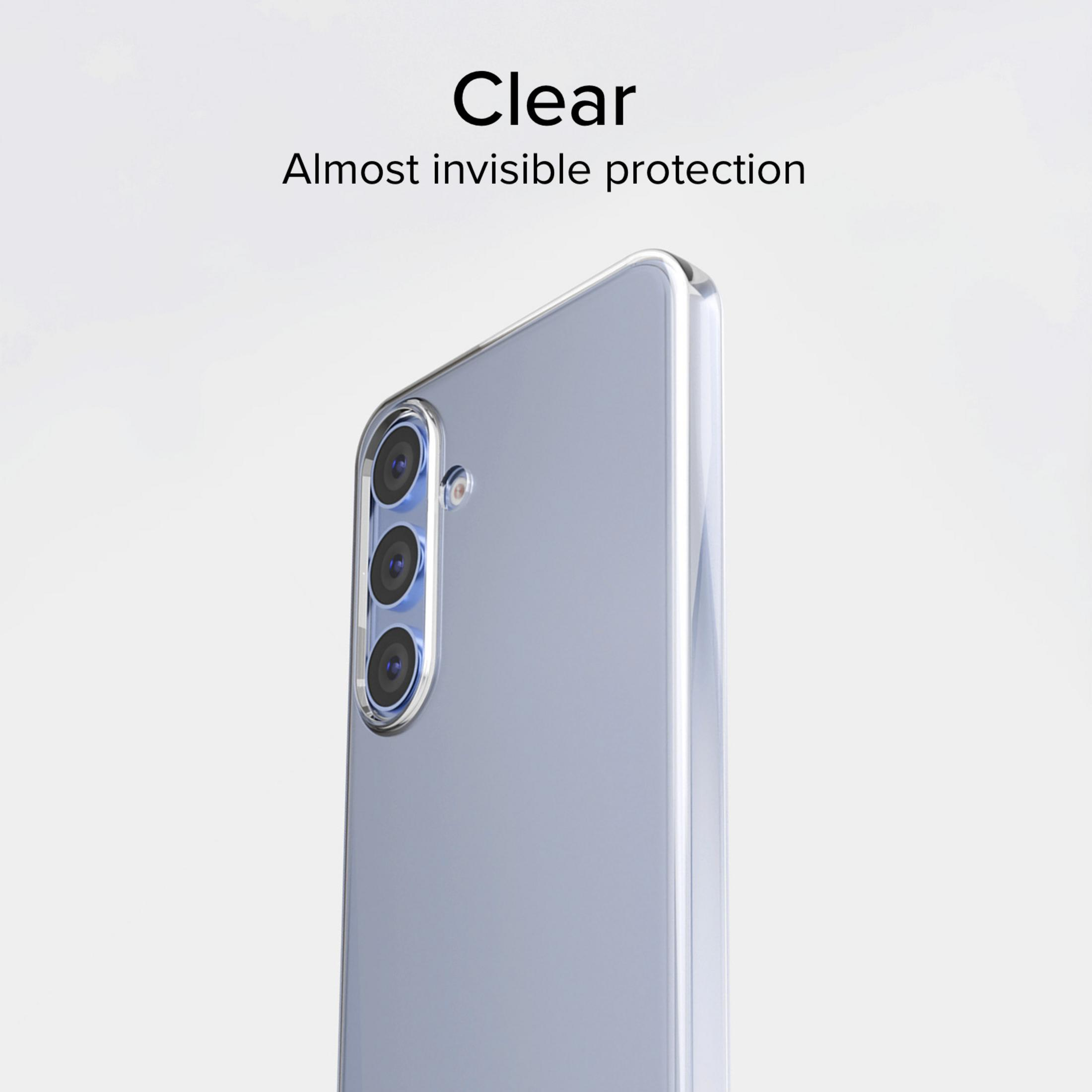 Una cover trasparente per telefono mostra l'obiettivo della fotocamera.