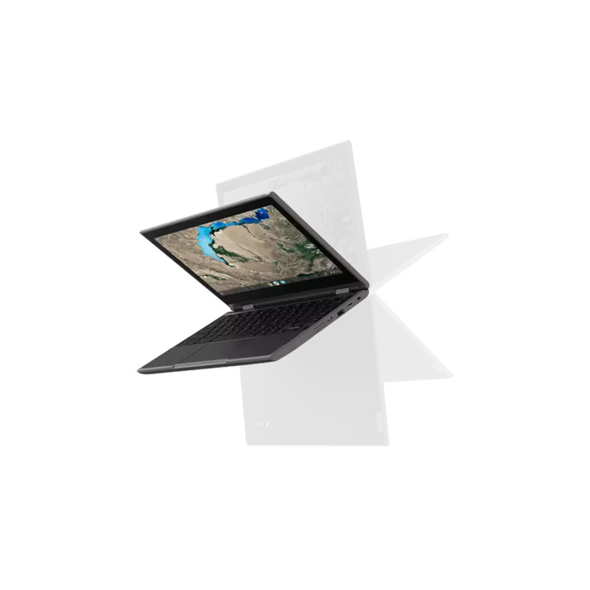 Ein dunkler Laptop mit geöffnetem Bildschirm, der eine Satellitenkarte zeigt.