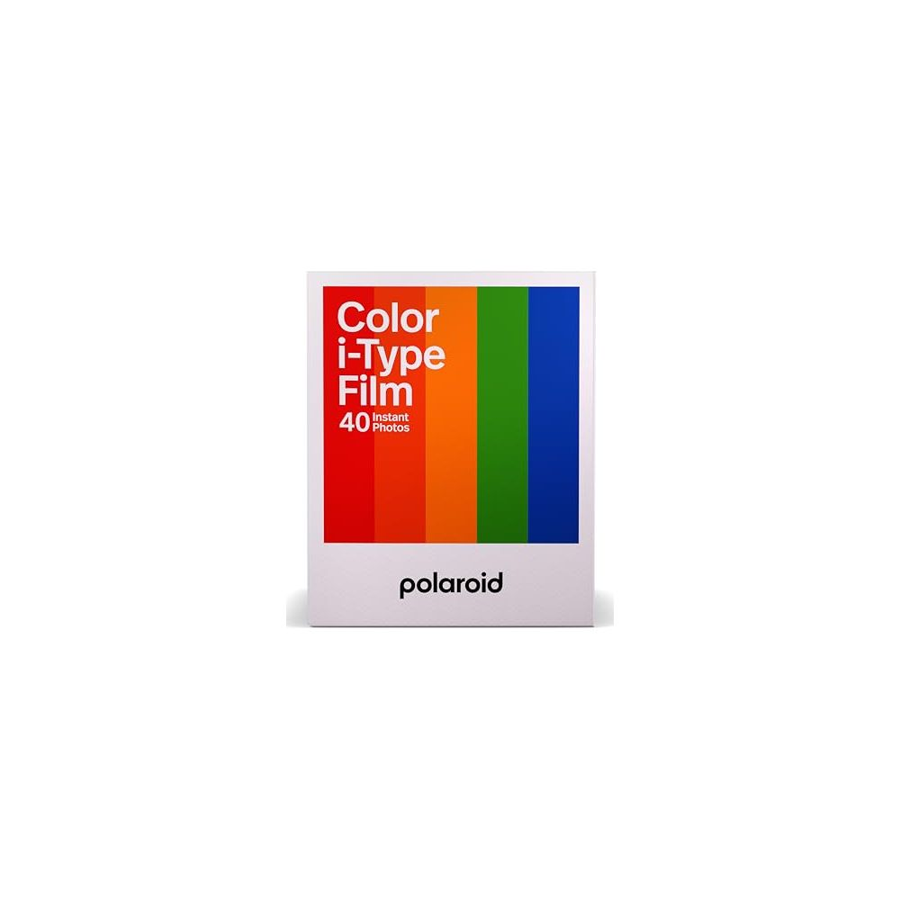 Polaroid i-Type Kleurenfilm verpakking met verticale rode, oranje, groene en blauwe strepen.