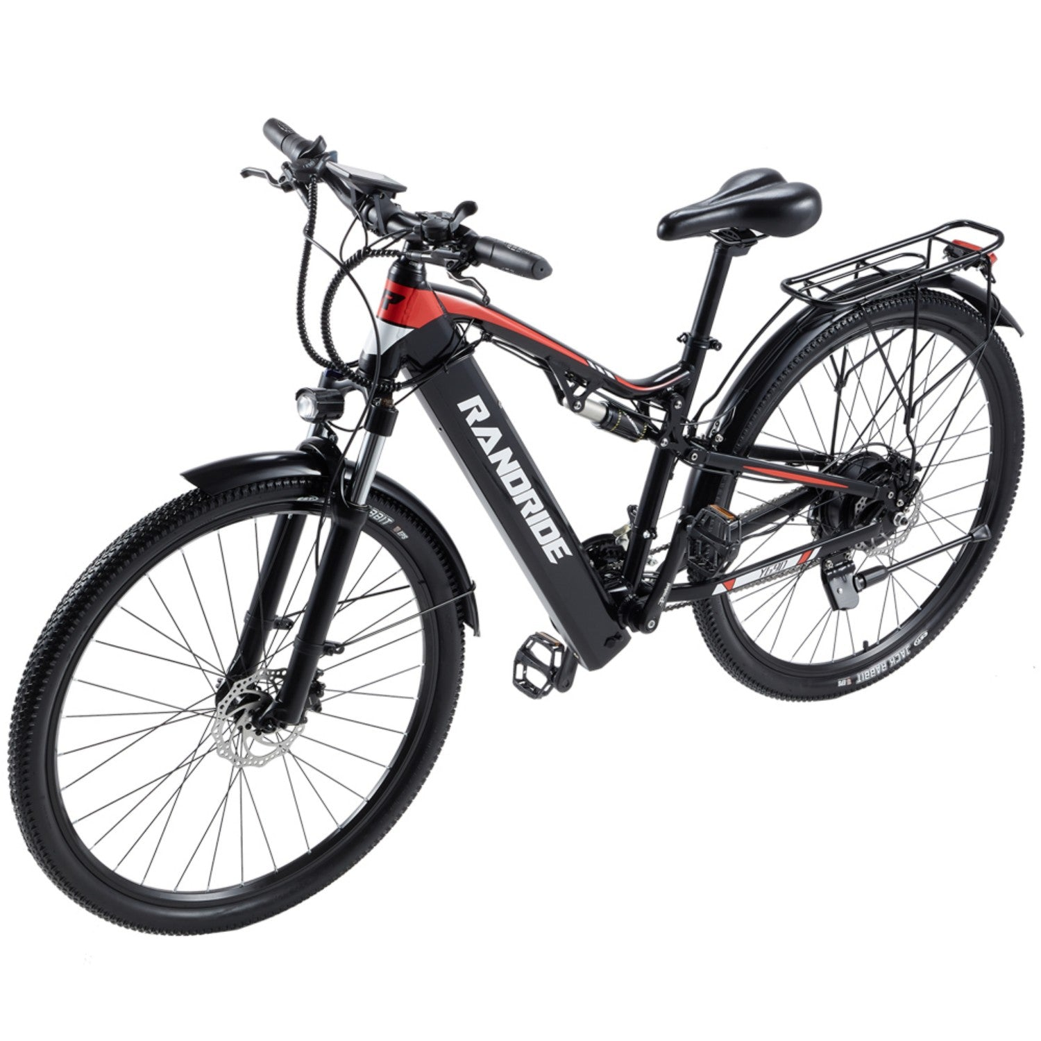 Una bicicleta eléctrica negra con franja roja, suspensión delantera y portaequipajes.