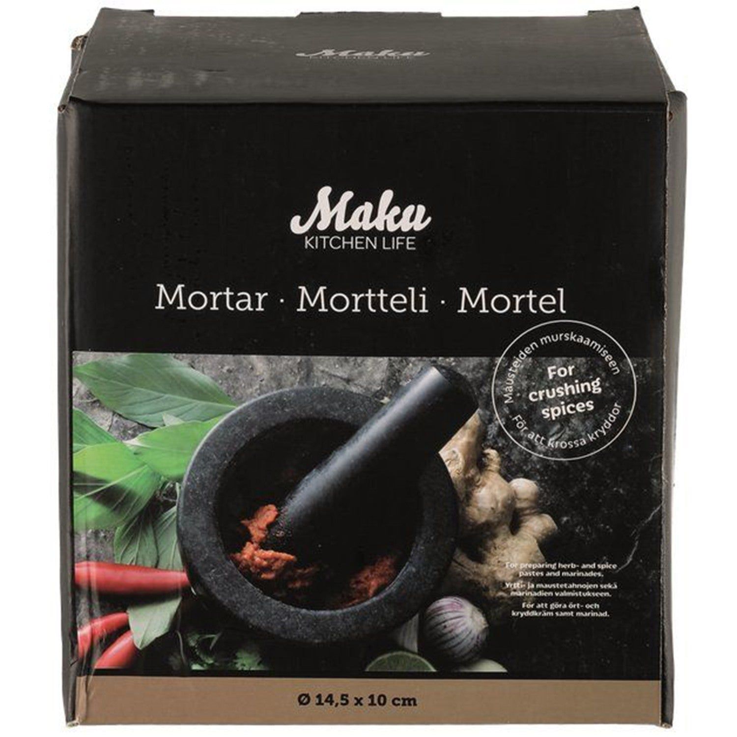 Mortier met stamper, gember, knoflook, chili en kruiden op zwarte verpakking.
