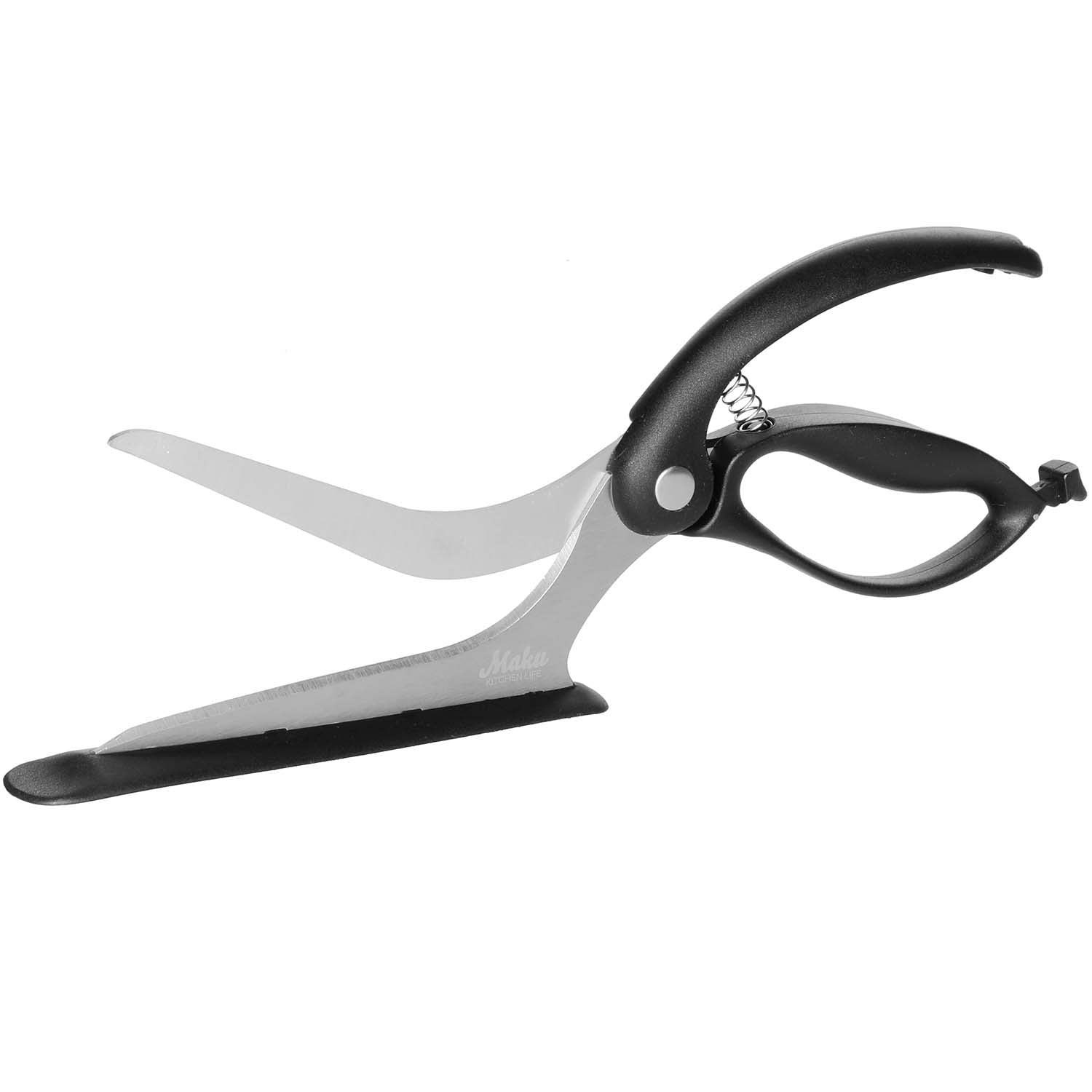 Een keukenschaar met zwarte handvatten en zilveren bladen, op witte achtergrond.