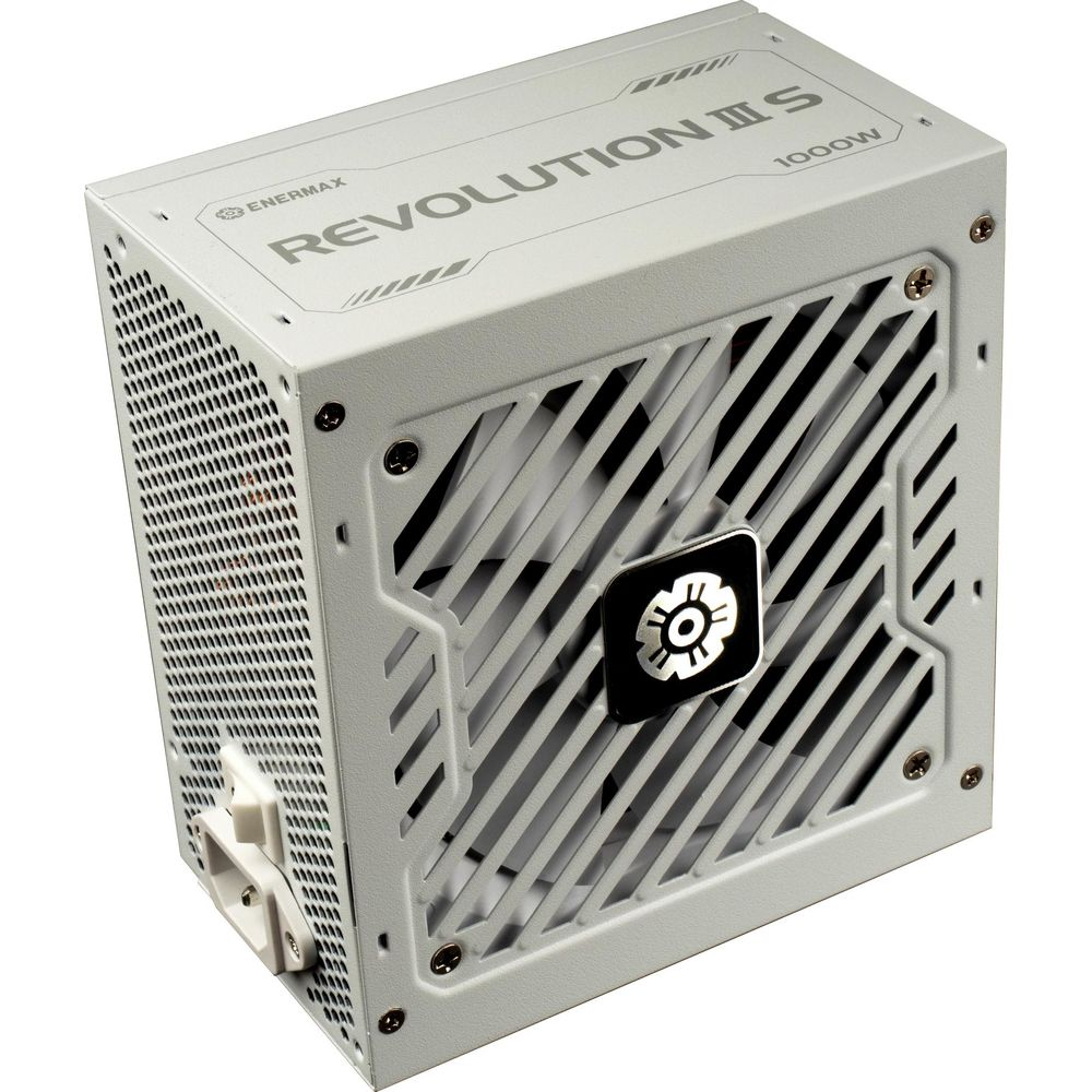 Un alimentatore bianco per computer con griglia della ventola e logo.