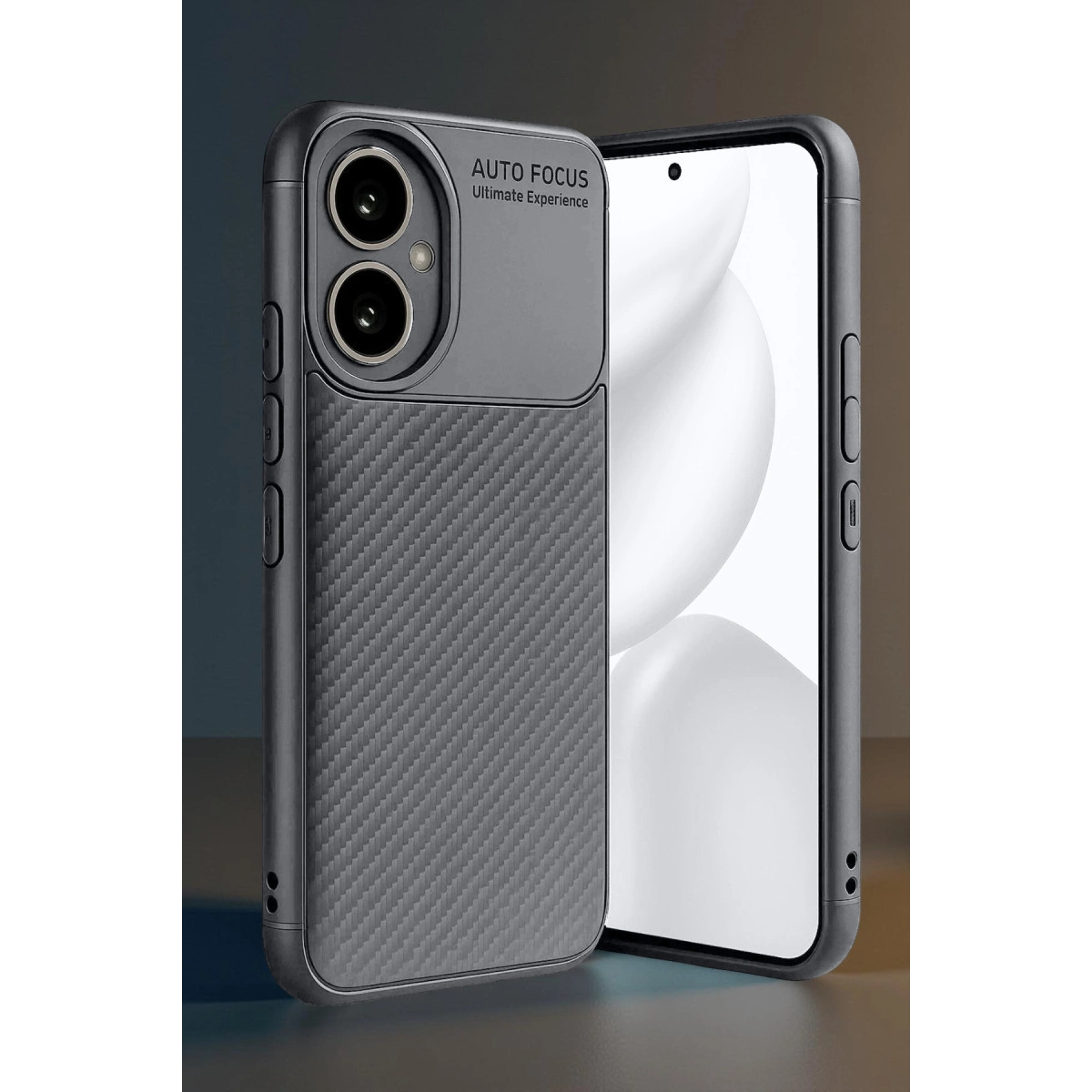 Karbon fiber dokulu gri telefon kılıfı ve çift lensli kamera yuvası.