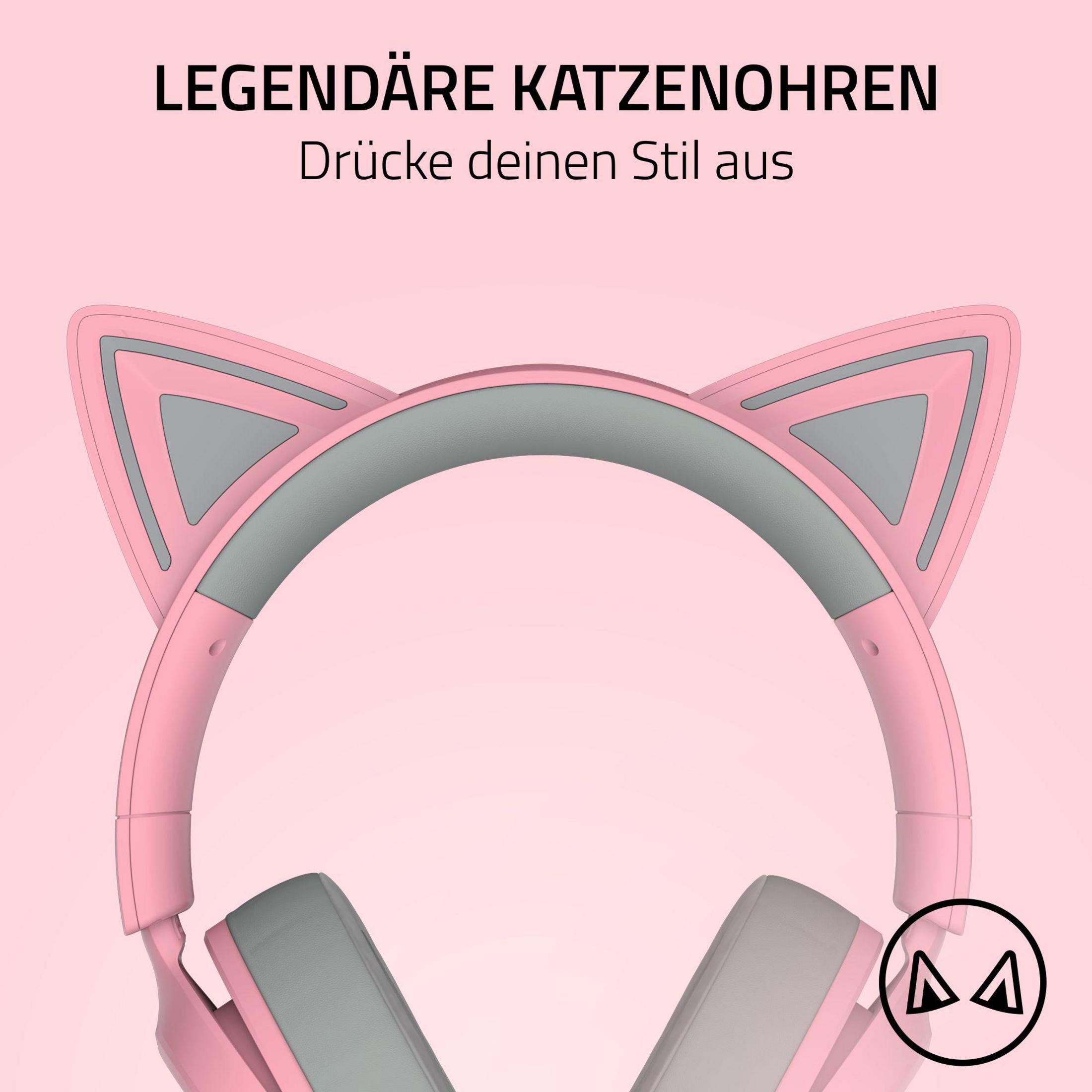 Cuffie rosa con design a orecchie di gatto su sfondo rosa.