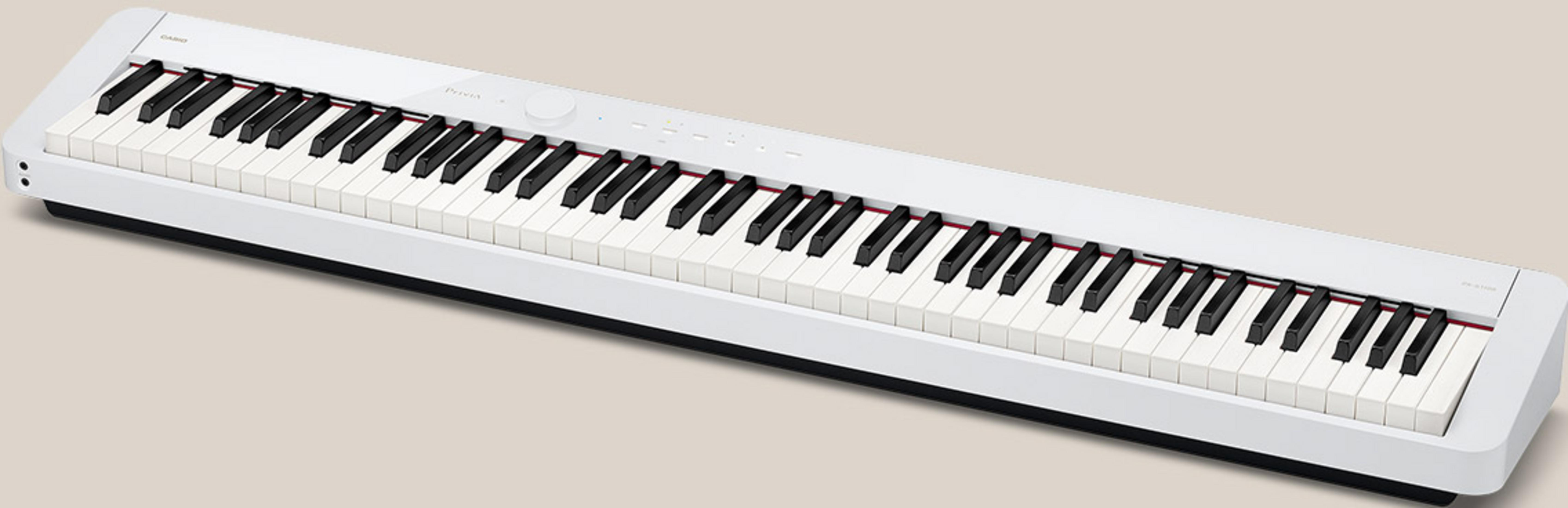 Ein schlankes, weißes Digitalpiano mit schwarzen und weißen Tasten.
