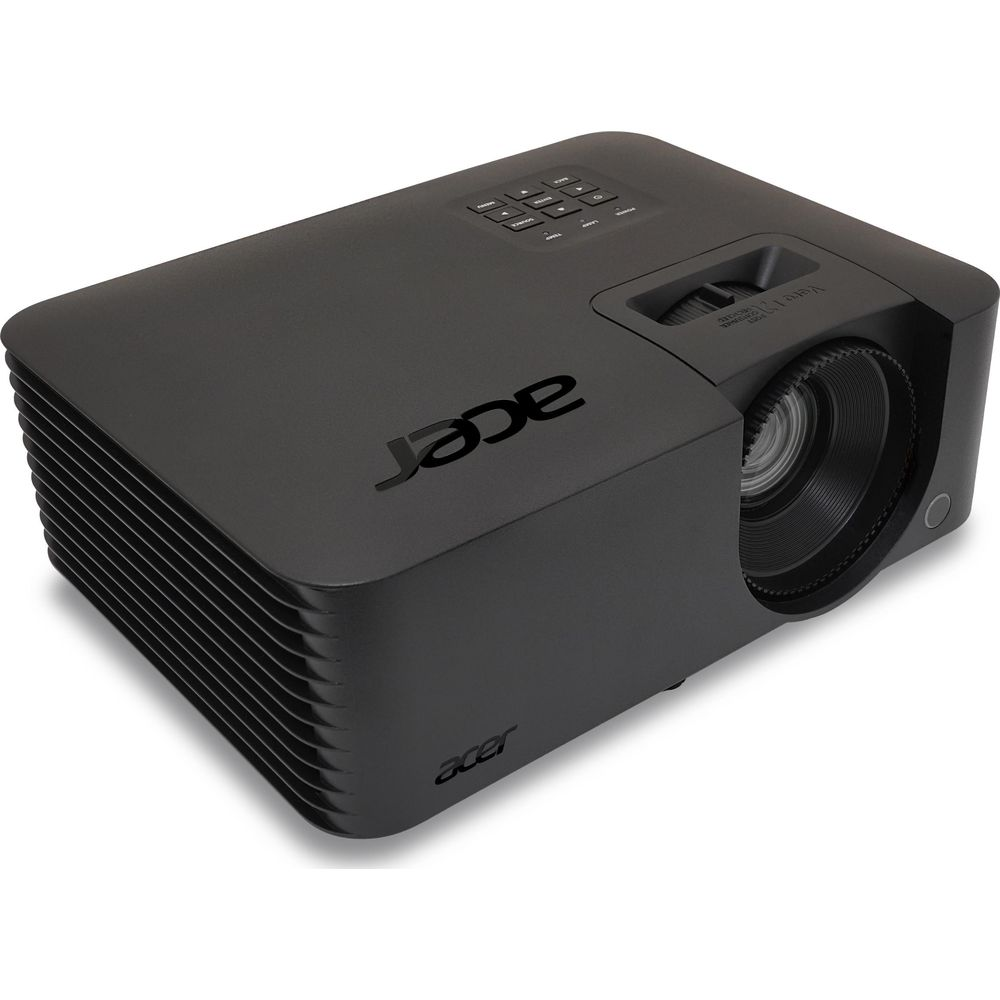 Un projecteur Acer noir est montré sous un angle latéral sur fond blanc.