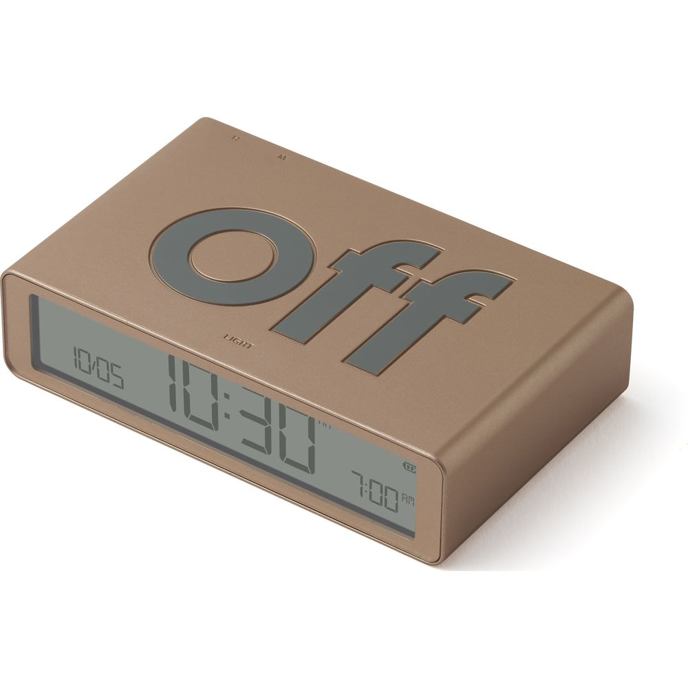 Una sveglia digitale color bronzo con la scritta "Off" che mostra le 10:30.