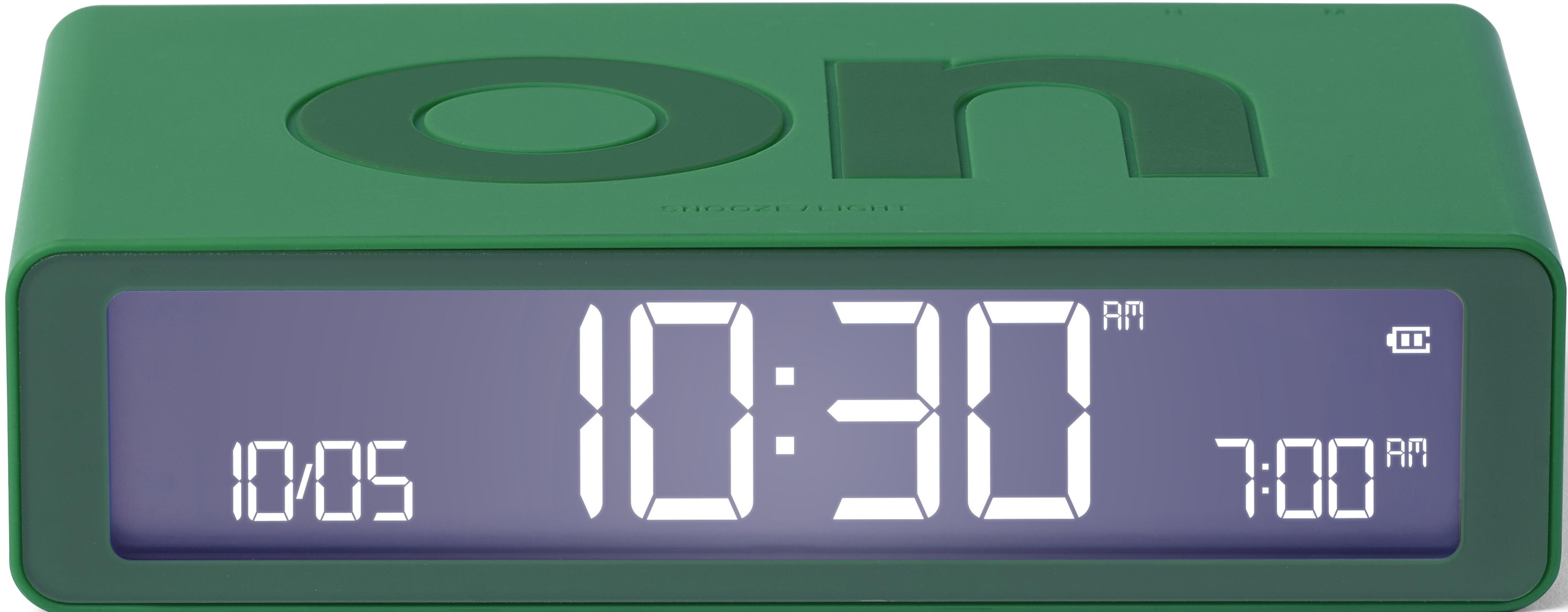 Grüner digitaler Wecker zeigt 10:30 Uhr, Datum 10/05 und Alarm 7:00 Uhr.