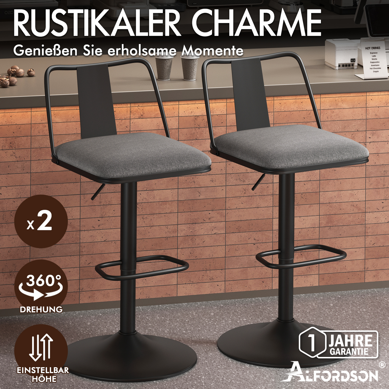 Zwei schwarze Barhocker mit grauen Sitzflächen vor einer Ziegelwand.