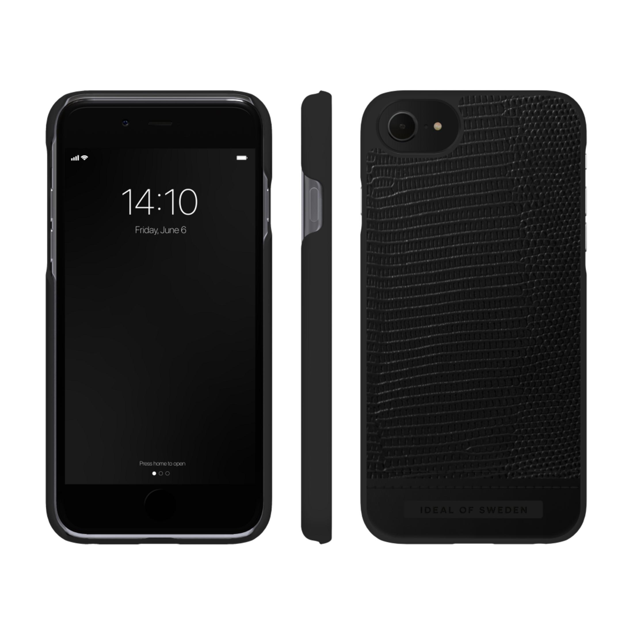 Custodia nera per telefono con texture di pelle di serpente e schermata di blocco visibile.