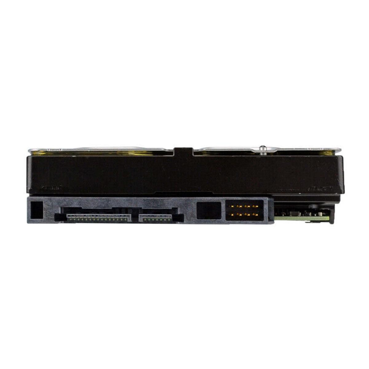Disque dur noir avec connecteurs SATA sur fond blanc.