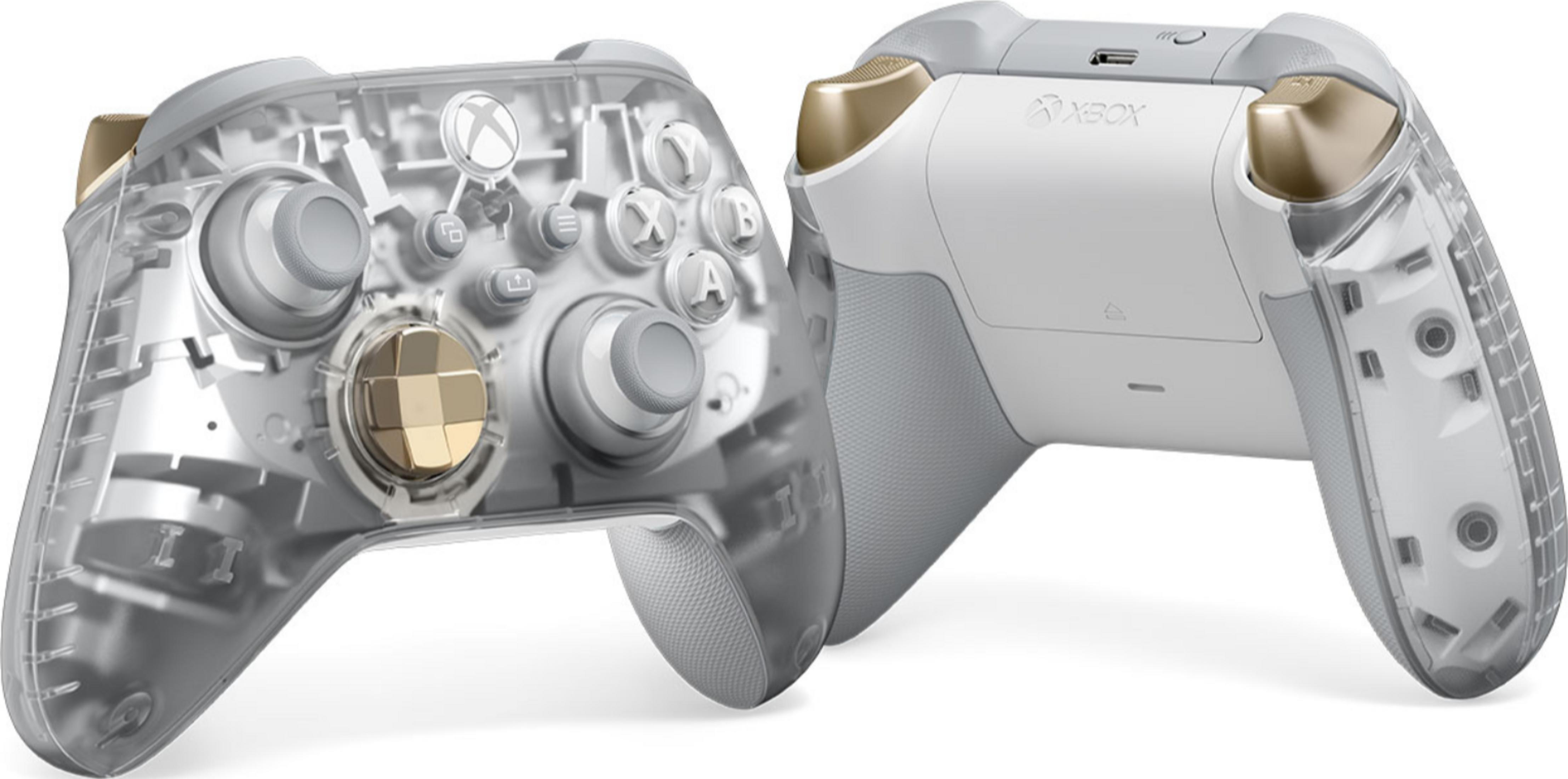 Controller Xbox trasparente con accenti bianchi e dorati. Mostra pulsanti, joystick e dettagli interni.