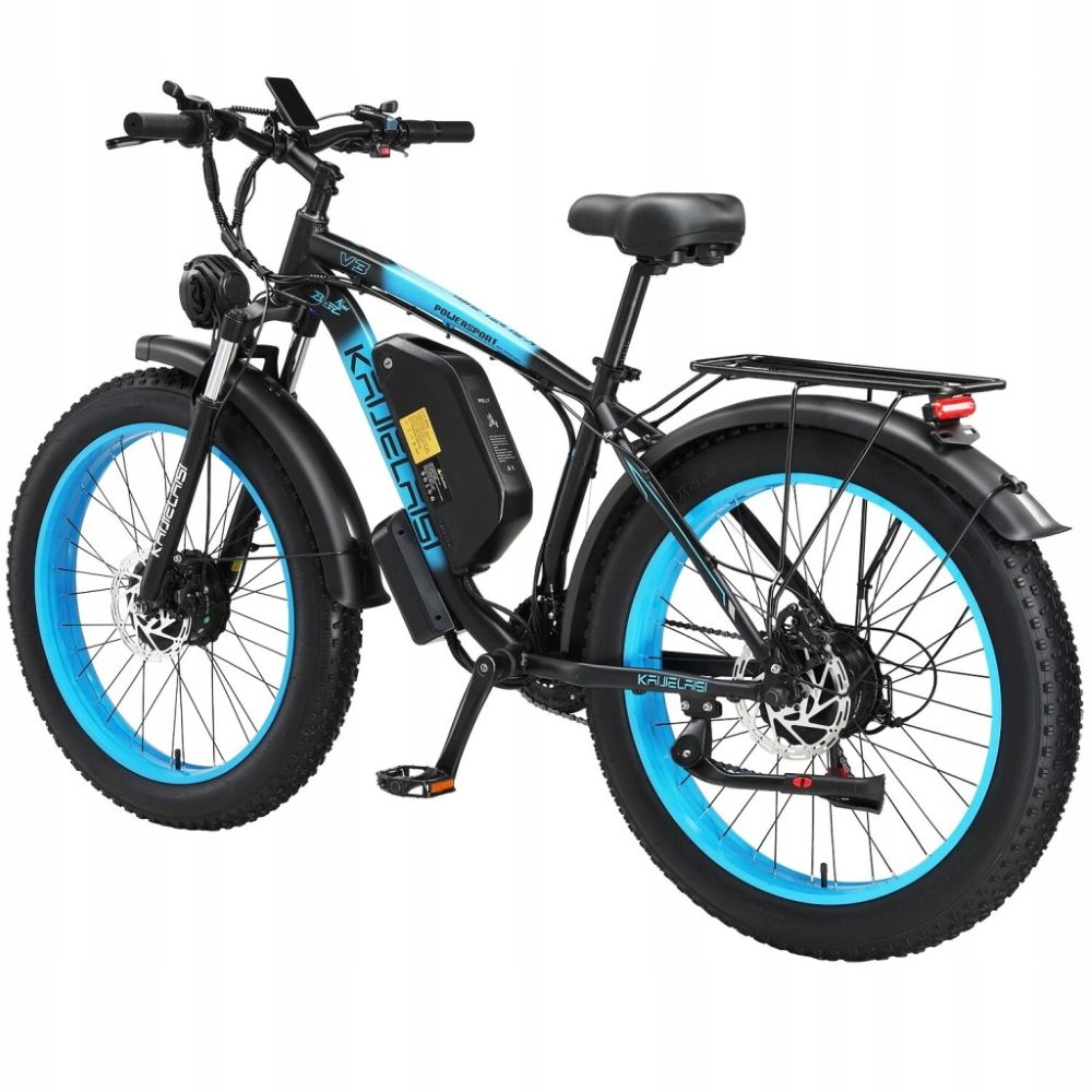 Bici elettrica nera con cerchi blu, telaio nero e portapacchi posteriore.