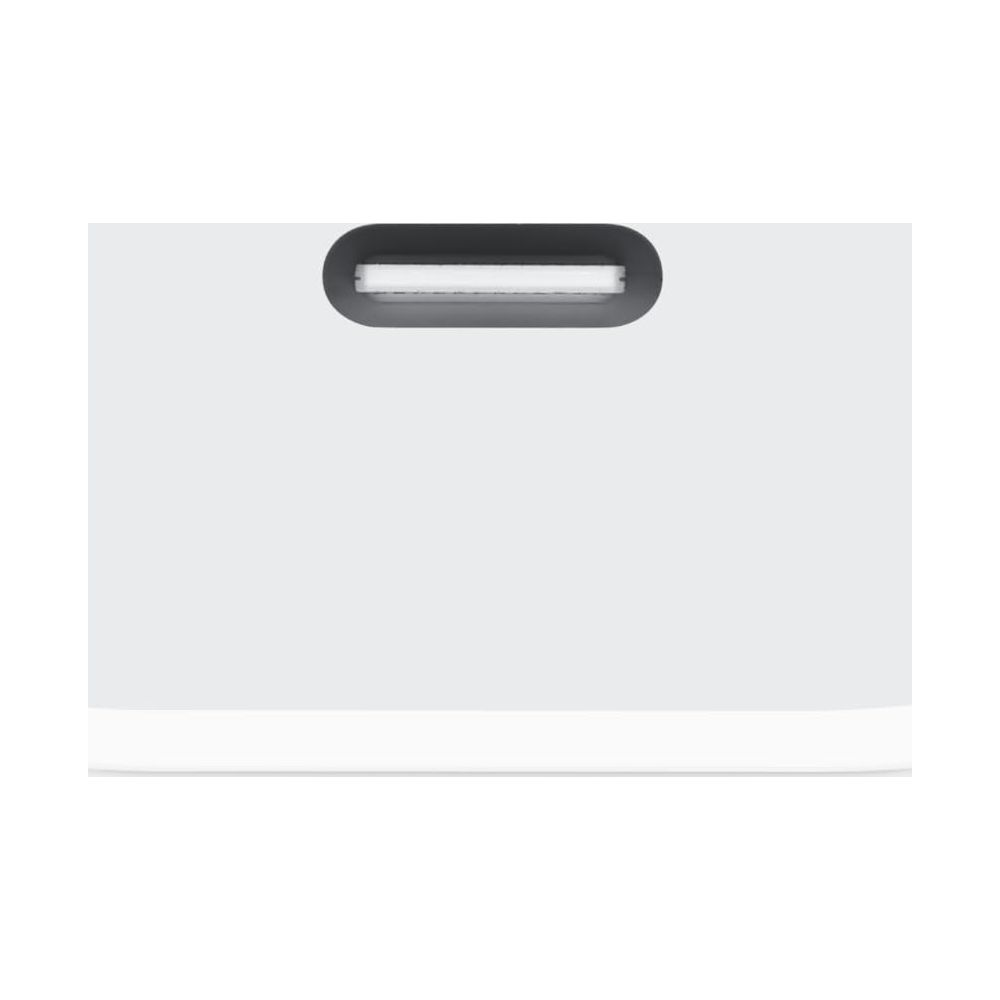 Pojedyncza, wąska listwa świetlna LED w ciemnej obudowie na białym tle.