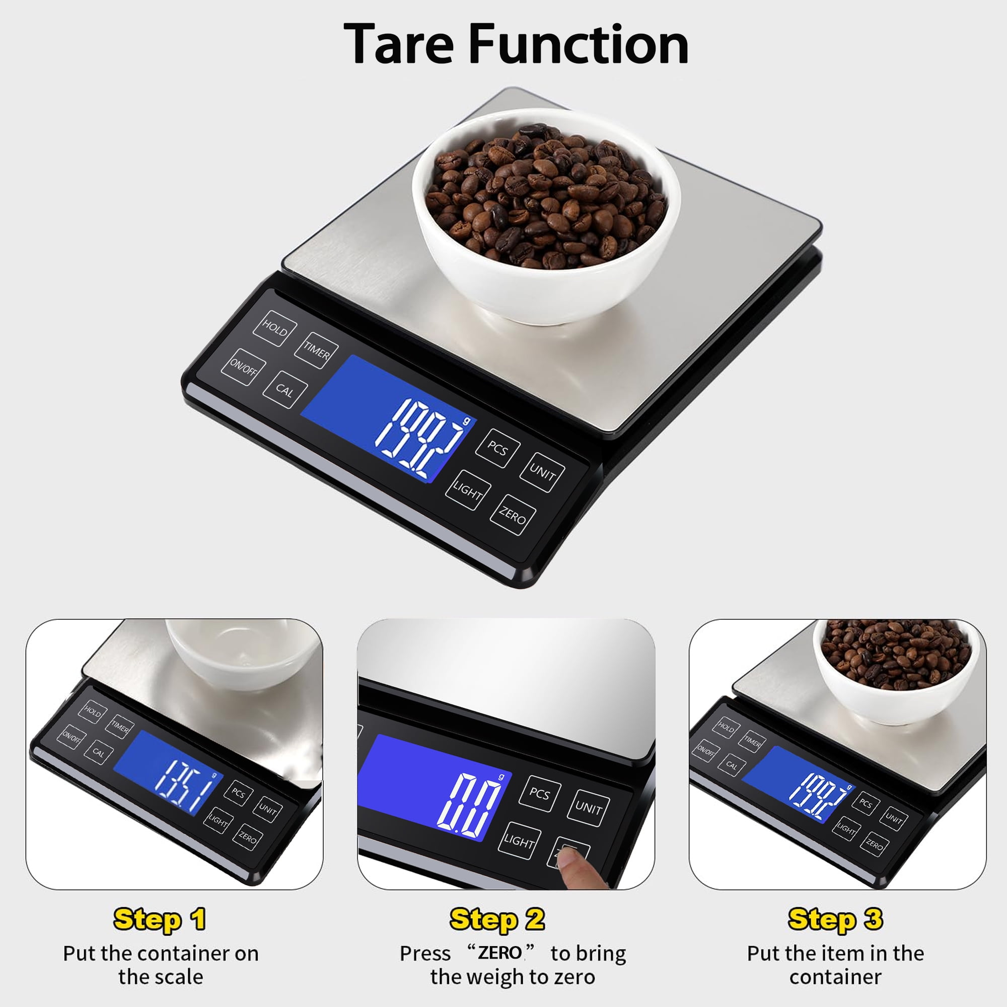 Digitale Waage mit Kaffeebohnen im Behälter. Zeigt 3 Schritte der Tarierfunktion.