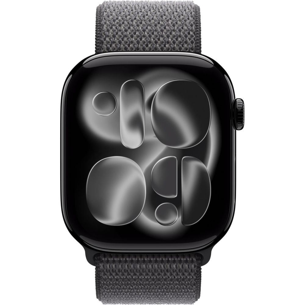 Une montre connectée noire avec bracelet en tissu gris et cadran numérique.