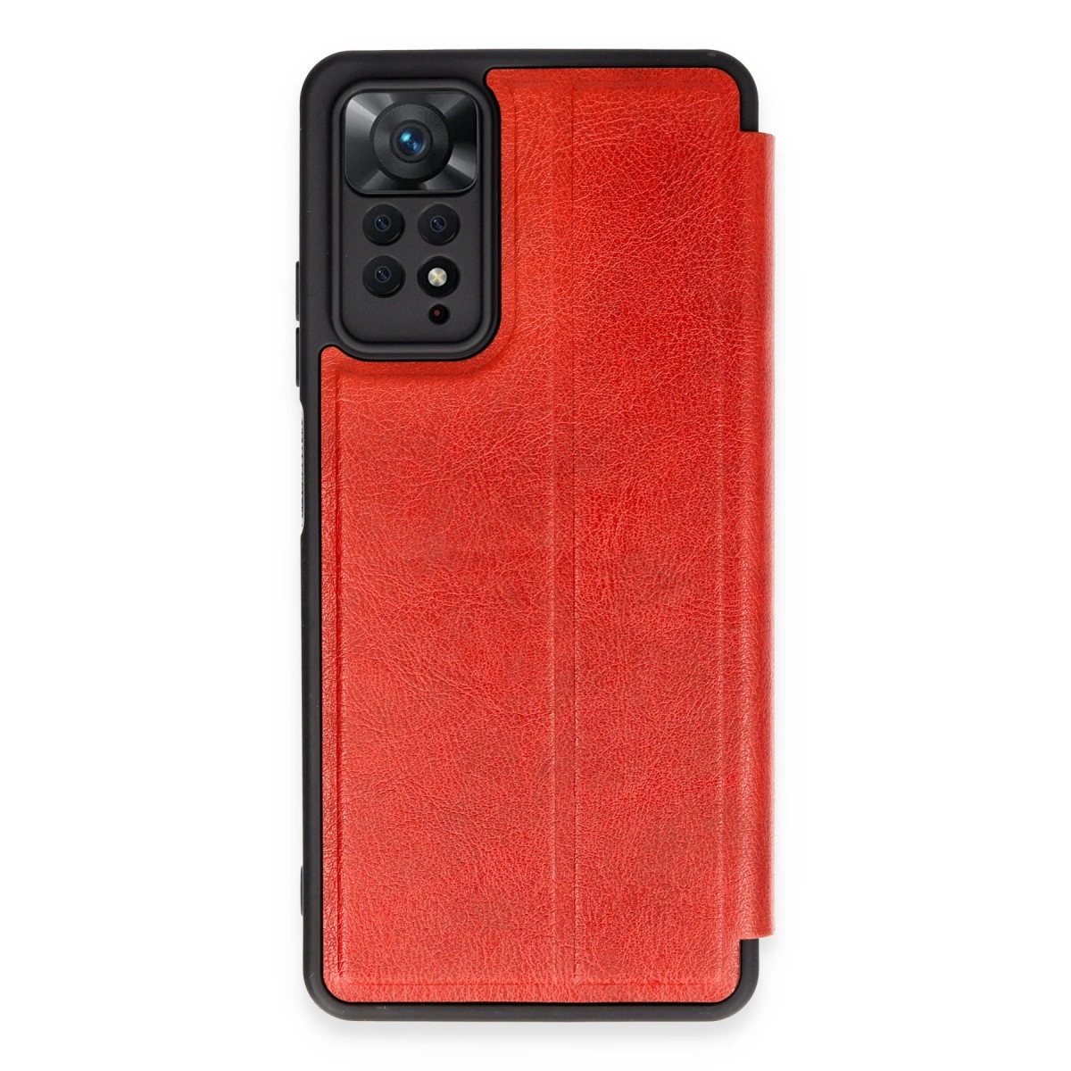 Kamera kesimli kırmızı telefon kılıfı, beyaz arka plan üzerinde.