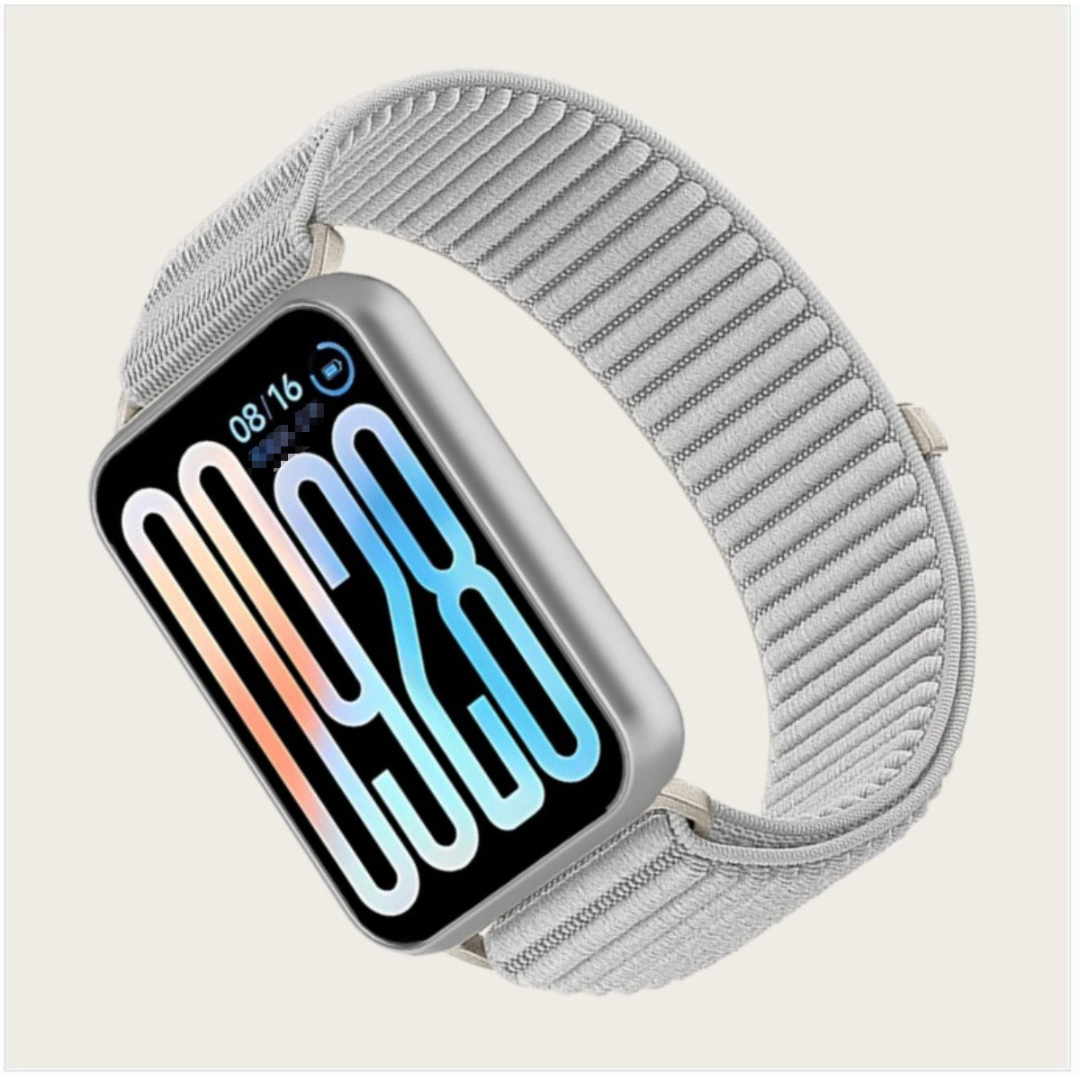 Uno smartwatch argentato con cinturino chiaro mostra grandi numeri digitali.