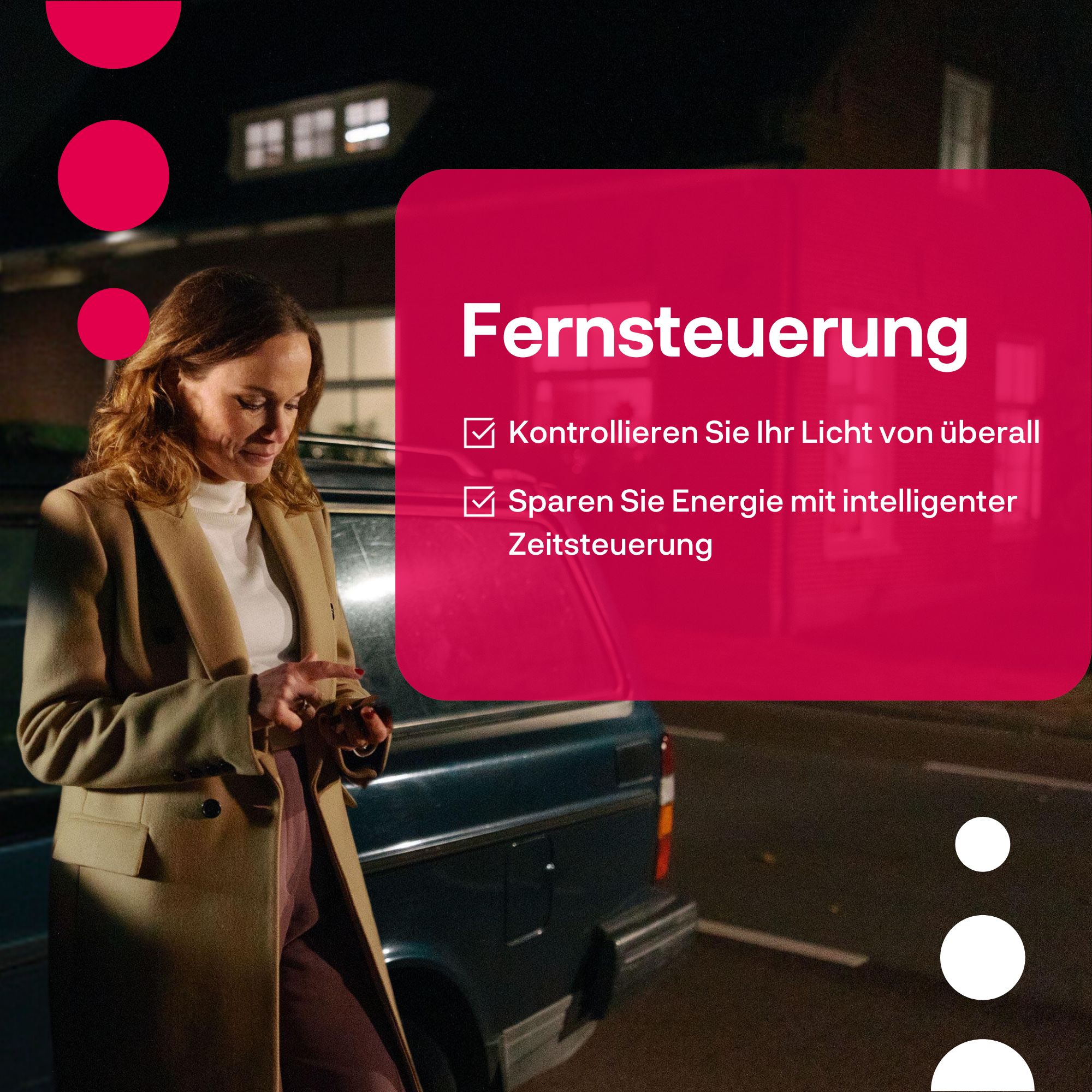 Femme avec téléphone devant une voiture, texte sur le contrôle à distance des lumières.