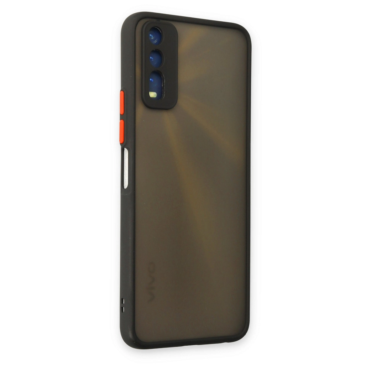 Üç kamera lensli ve kırmızı vurgulu düğmeli füme koyu renk telefon kılıfı.