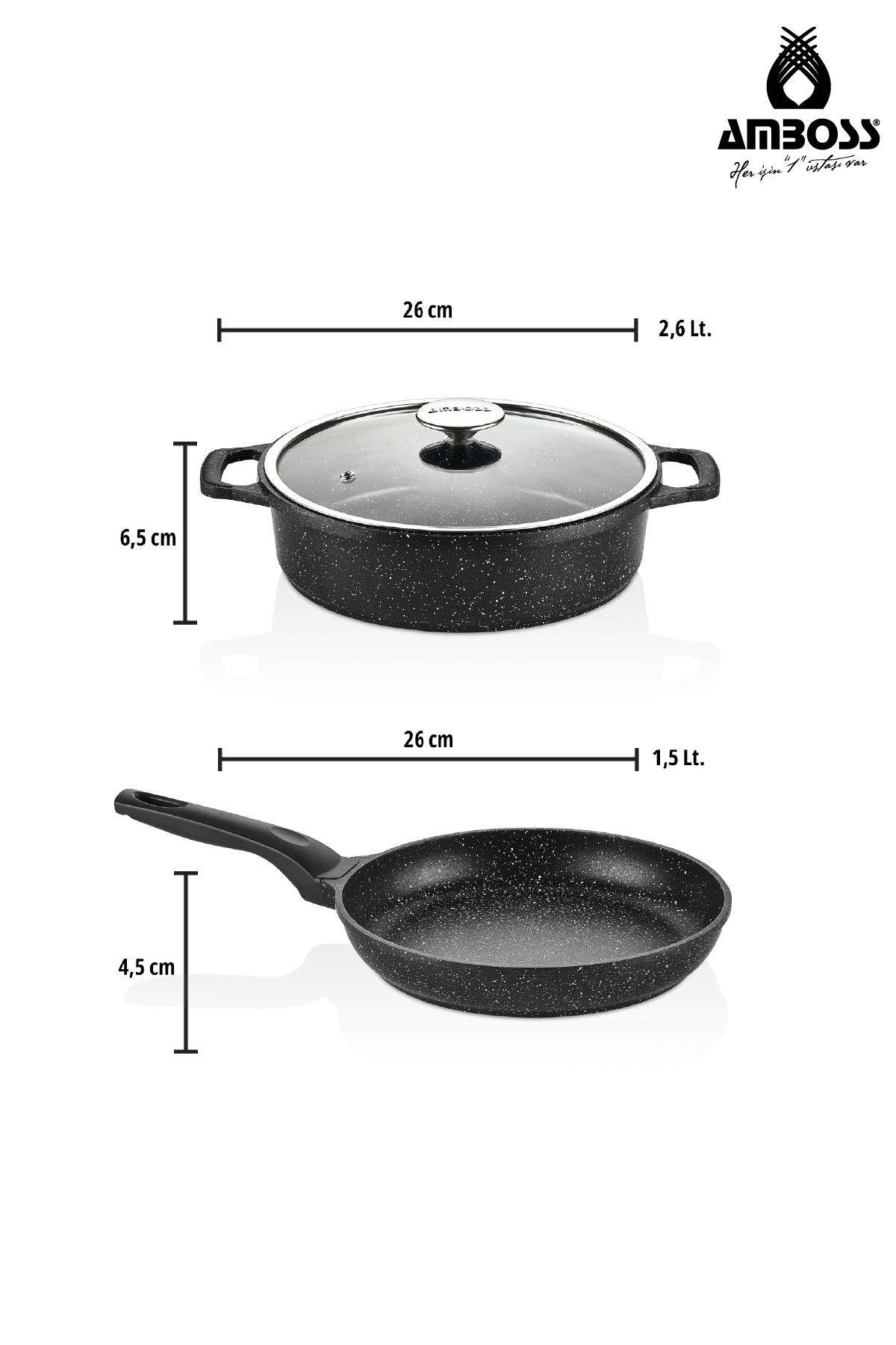 Siyah tencere (26cm, 6,5cm yüksek, 2,6L) ve tava (26cm, 4,5cm yüksek, 1,5L).