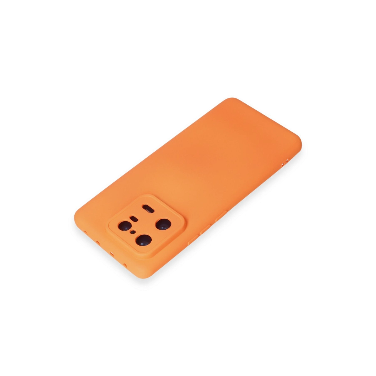 Kamera modülü girintili turuncu telefon kılıfı.