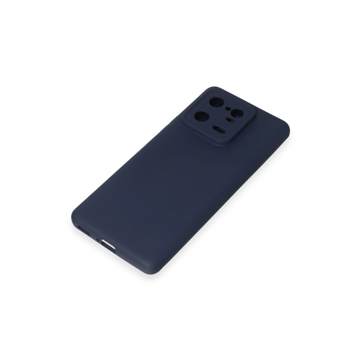 Üst kısımda dikdörtgen kamera modülü olan lacivert telefon kılıfı.