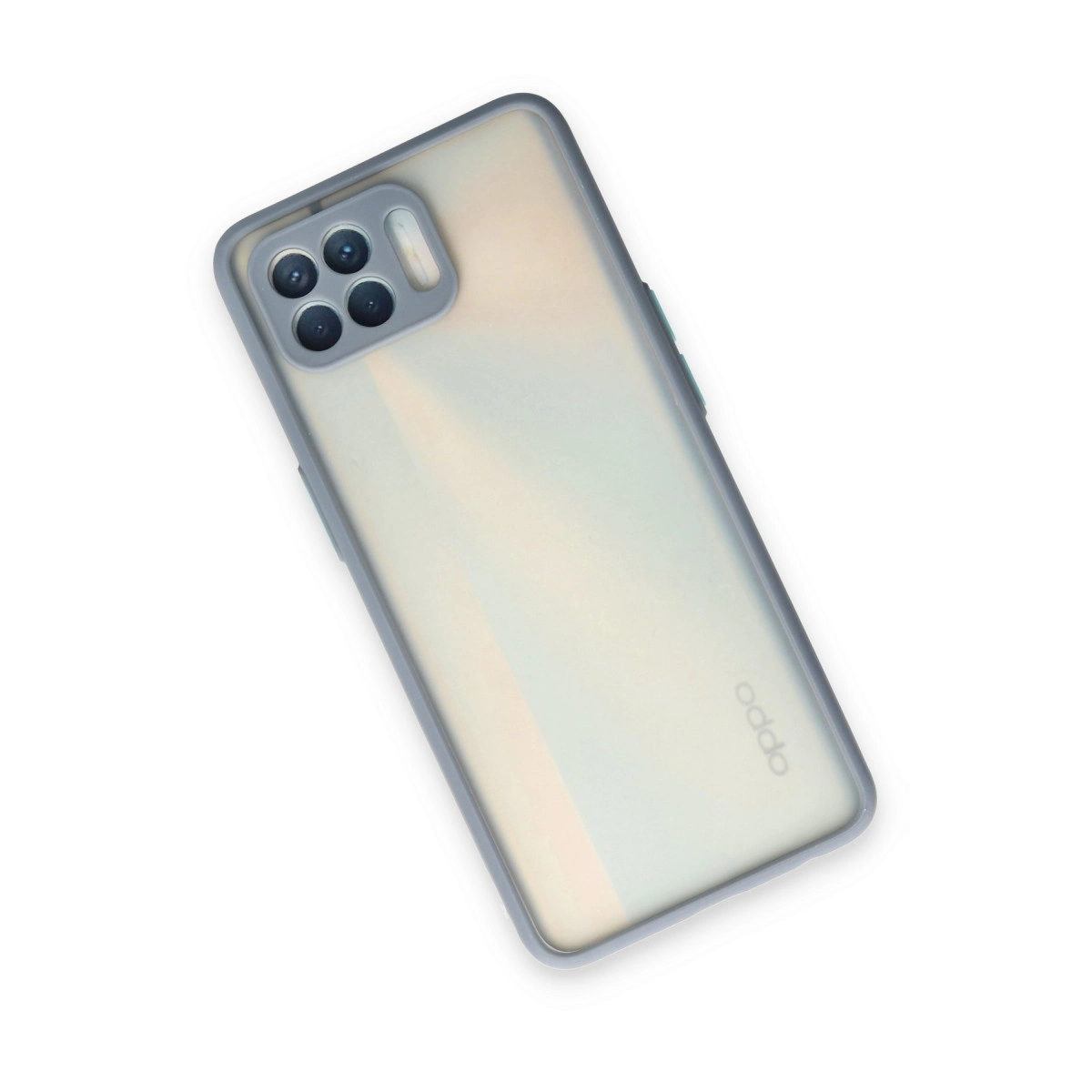 Dört kameralı ve OPPO logolu akıllı telefonun arkası.