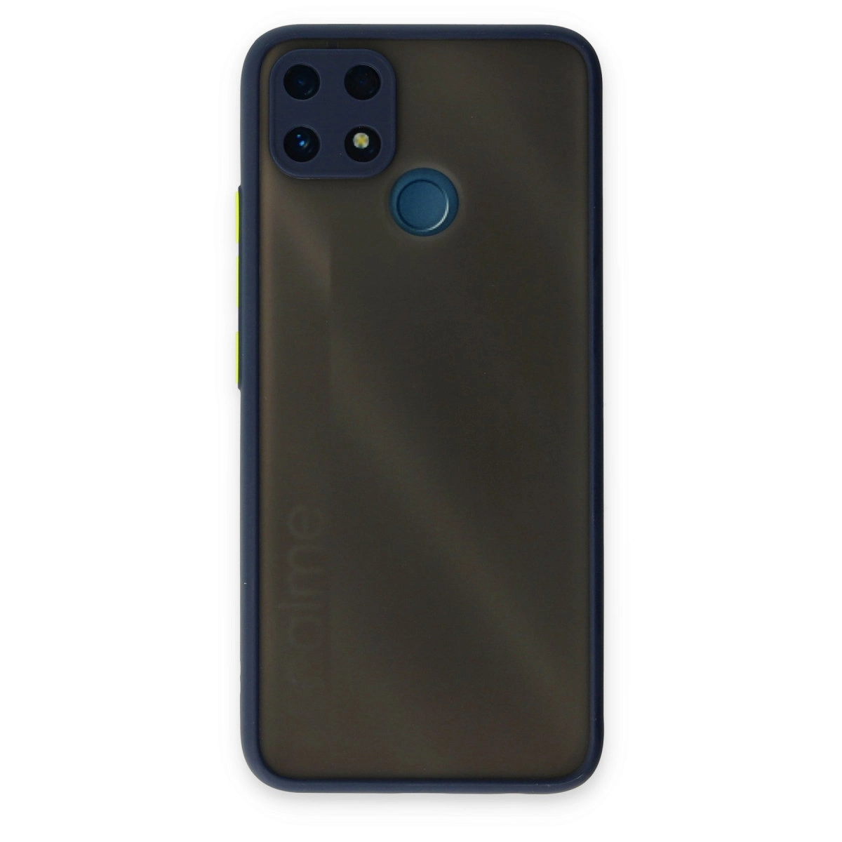 Dört kamera lensli ve parmak izi sensörlü koyu gri telefon kılıfı.