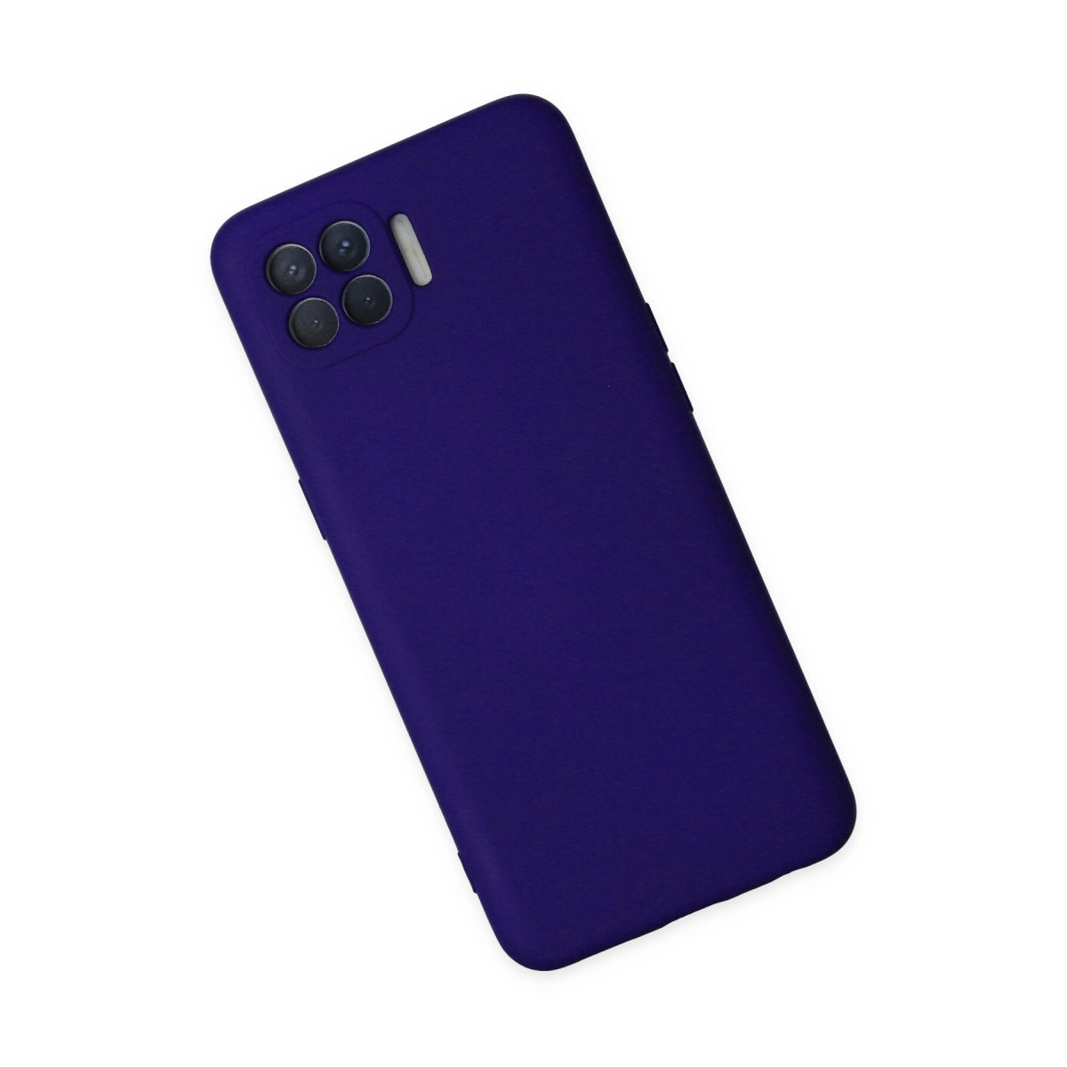 Dörtlü kamera kurulumuna sahip koyu mor telefon kılıfı.