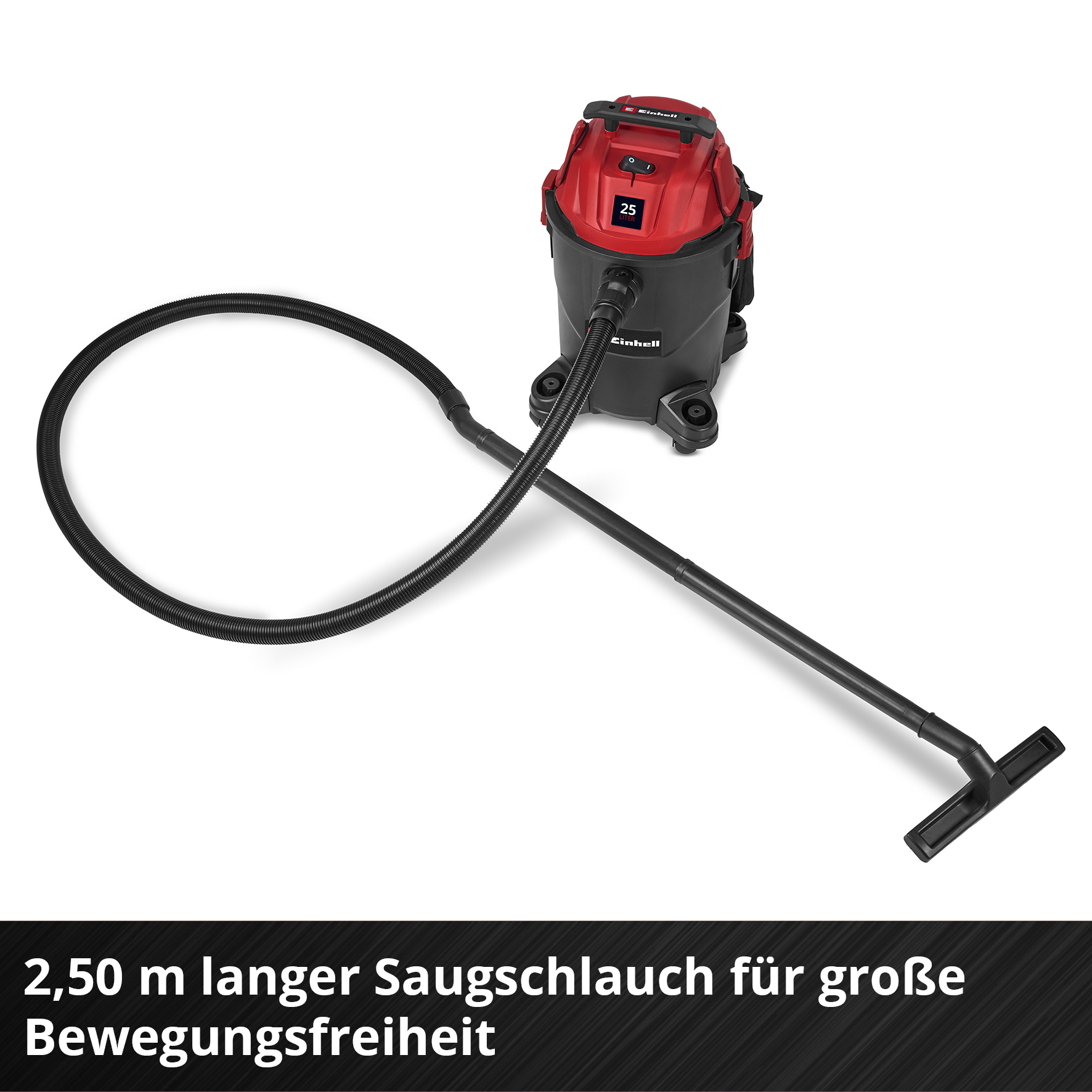 Ein roter und schwarzer Nass-/Trockensauger mit langem Schlauch und Bodendüse.